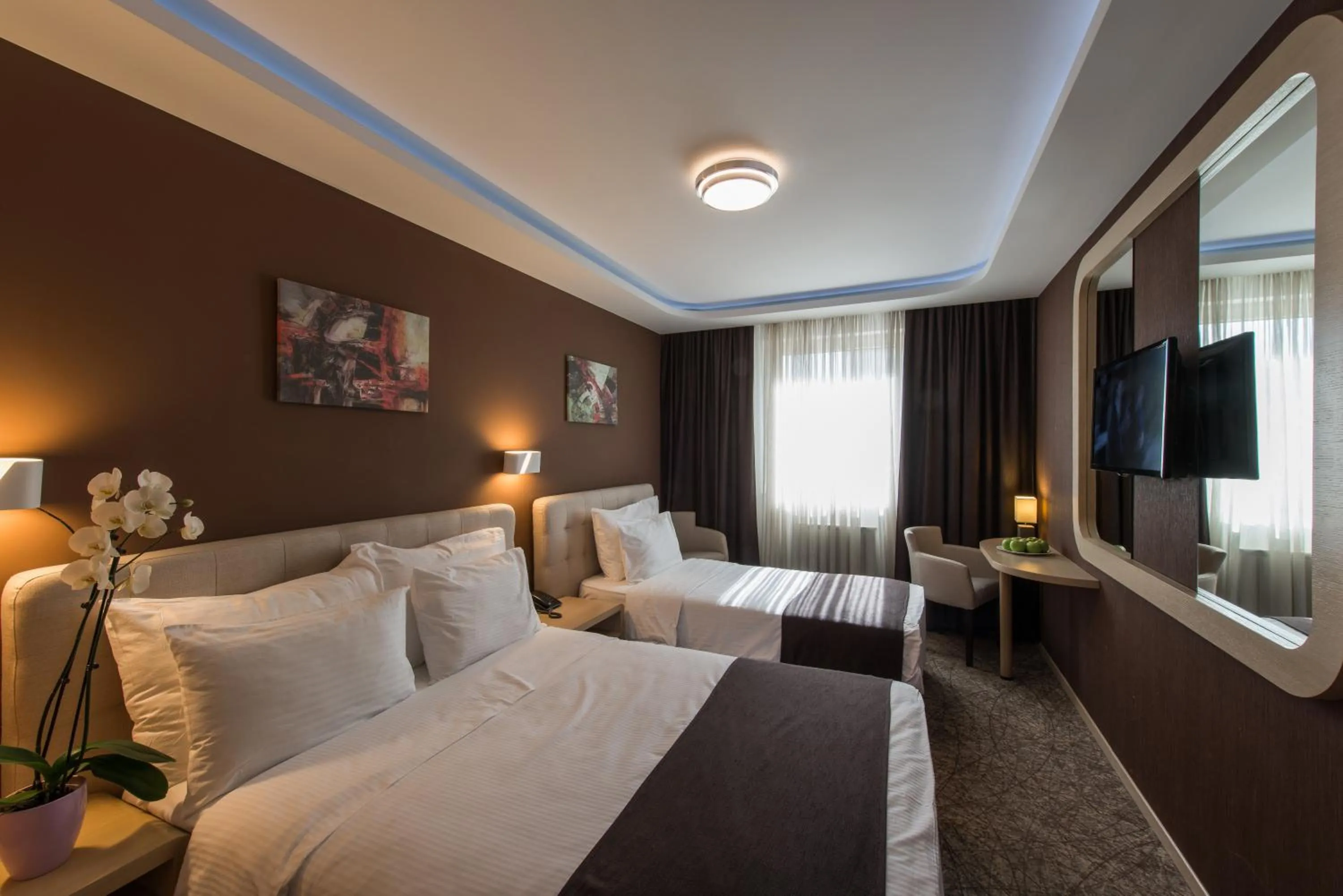 Twin Room in Garni Hotel Aveny