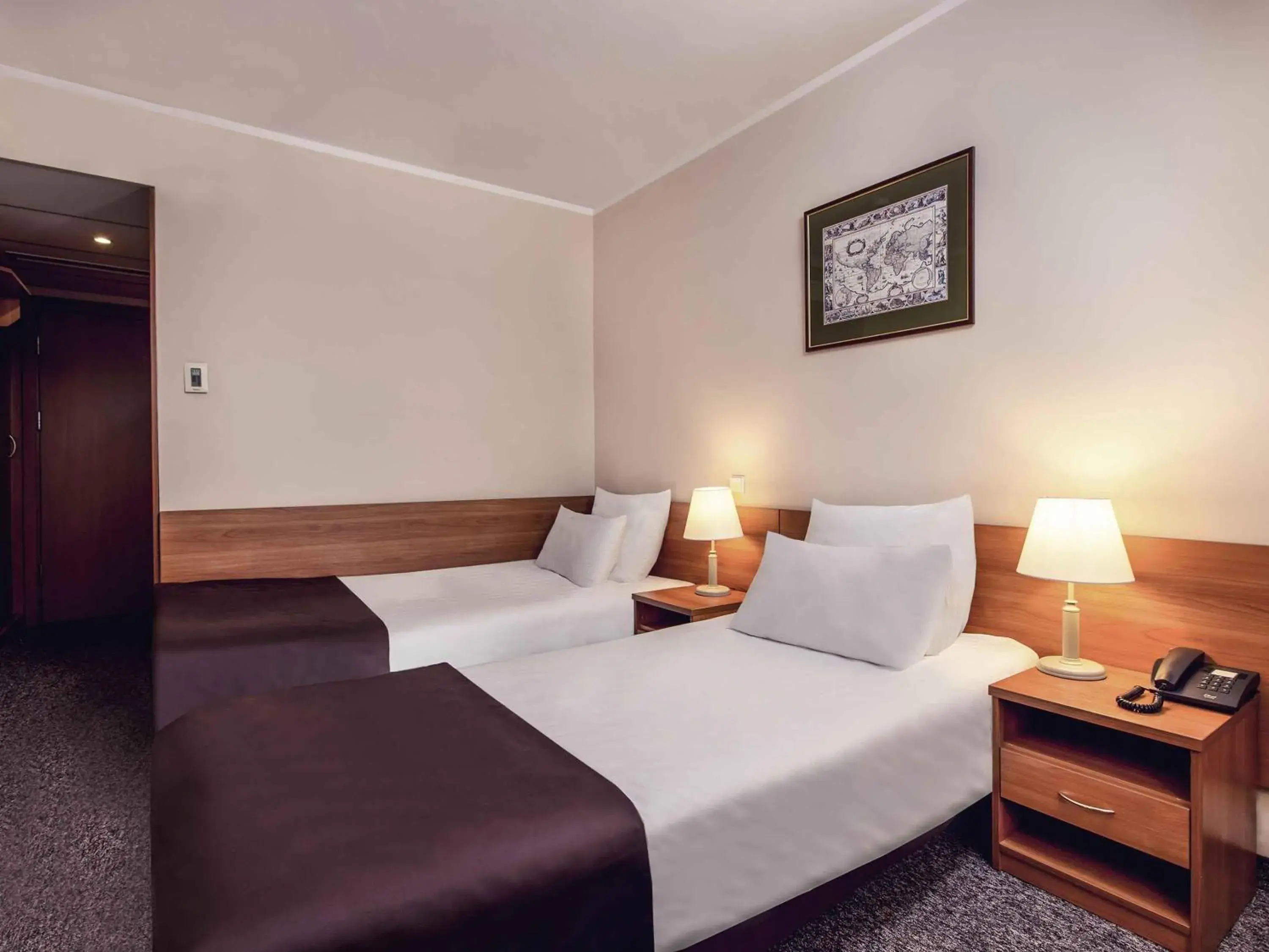 Bedroom in Hotel Mercure Toruń Centrum Bedroom in Hotel Mercure Toruń Centrum