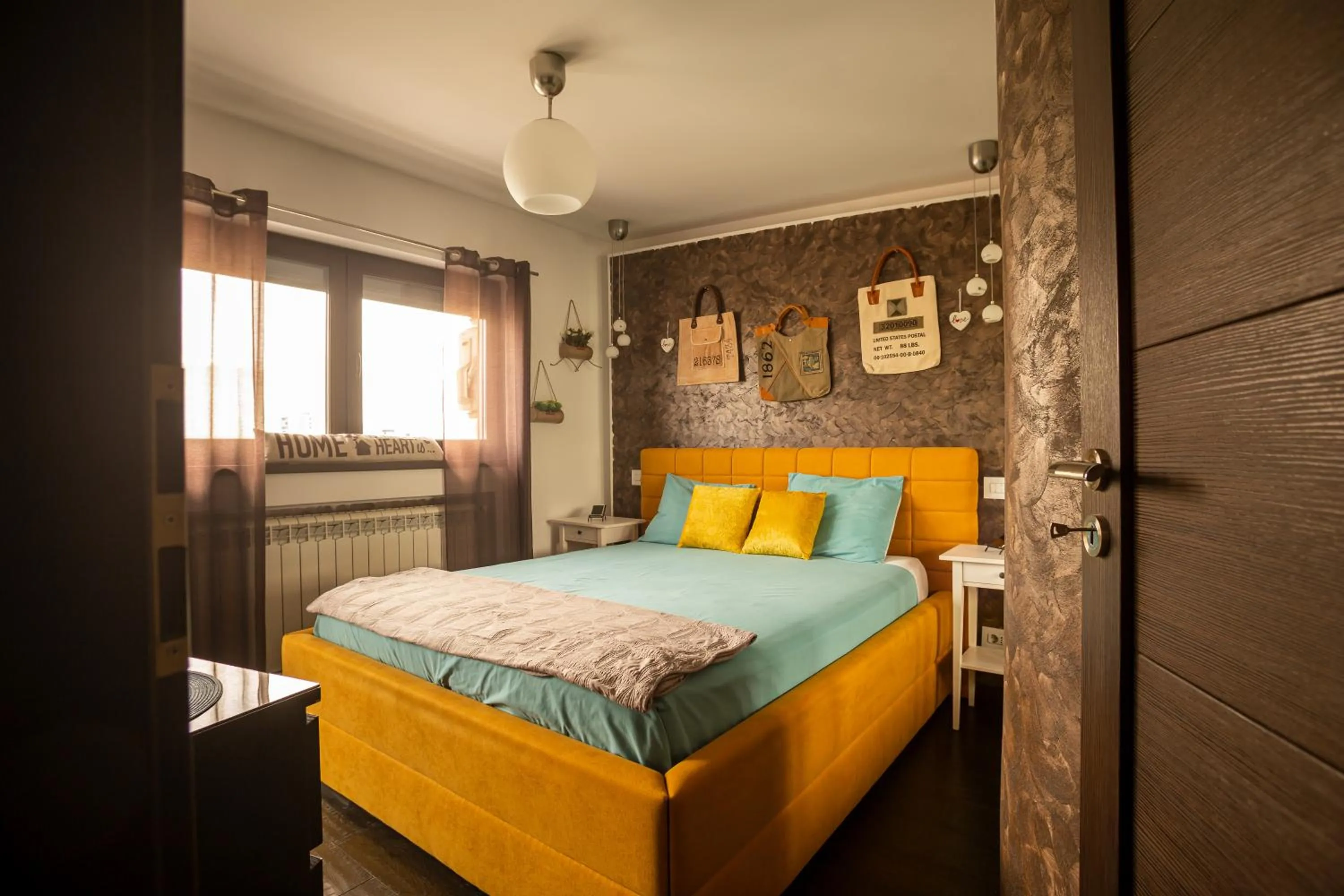Bedroom, Bed in Amo Bucharest