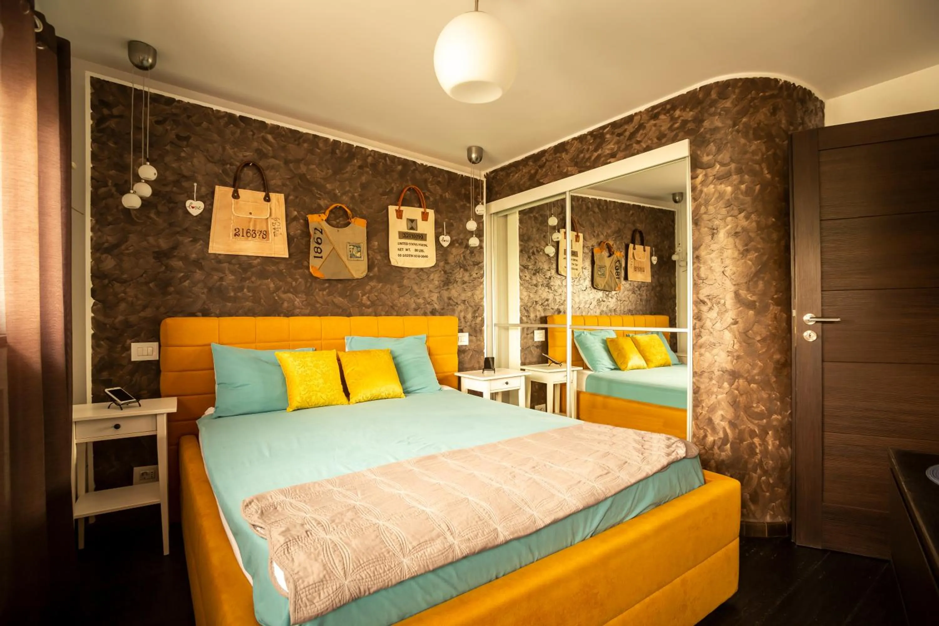 Bedroom, Bed in Amo Bucharest