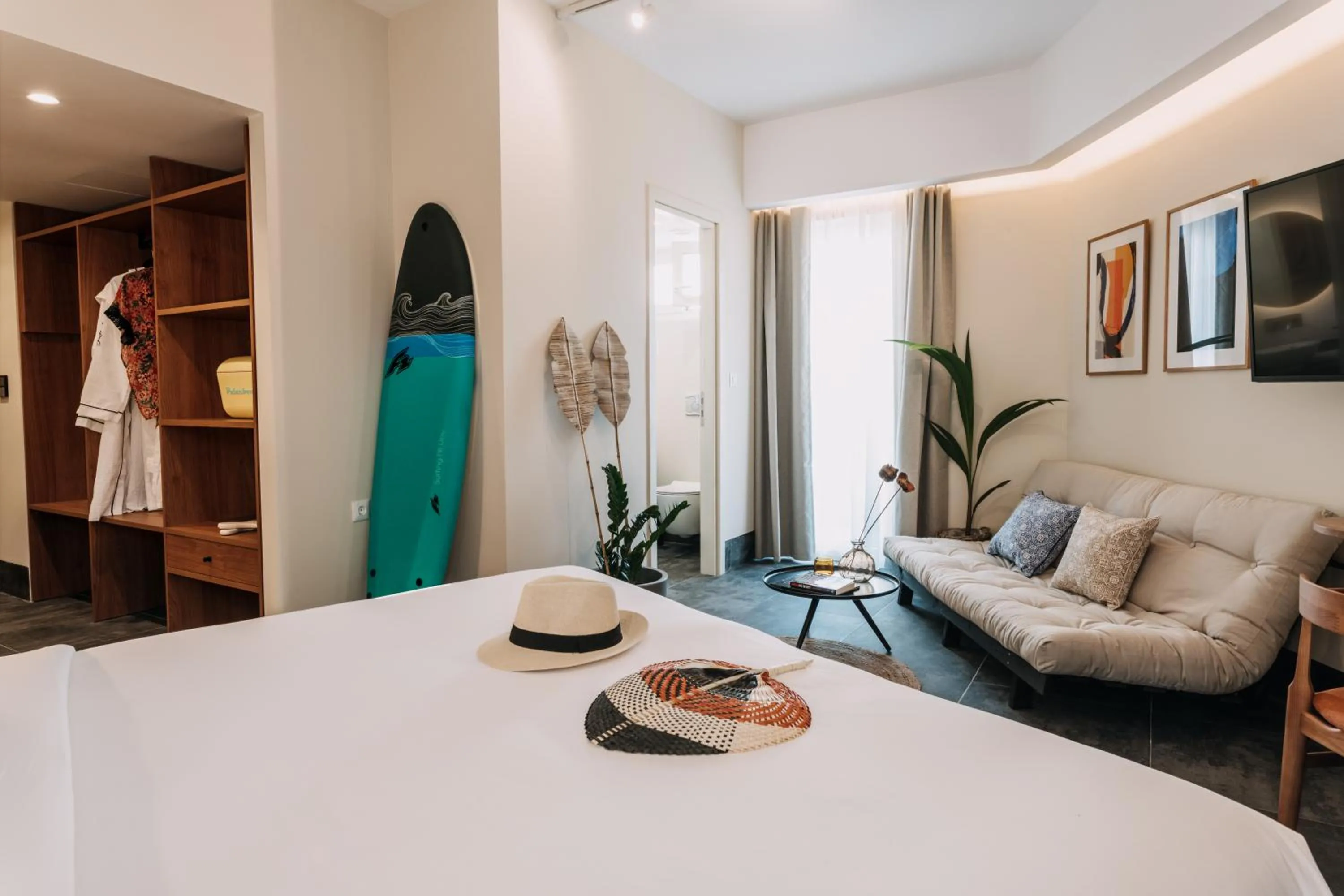 Urban Plus Room in Dave by the Beach Loutraki