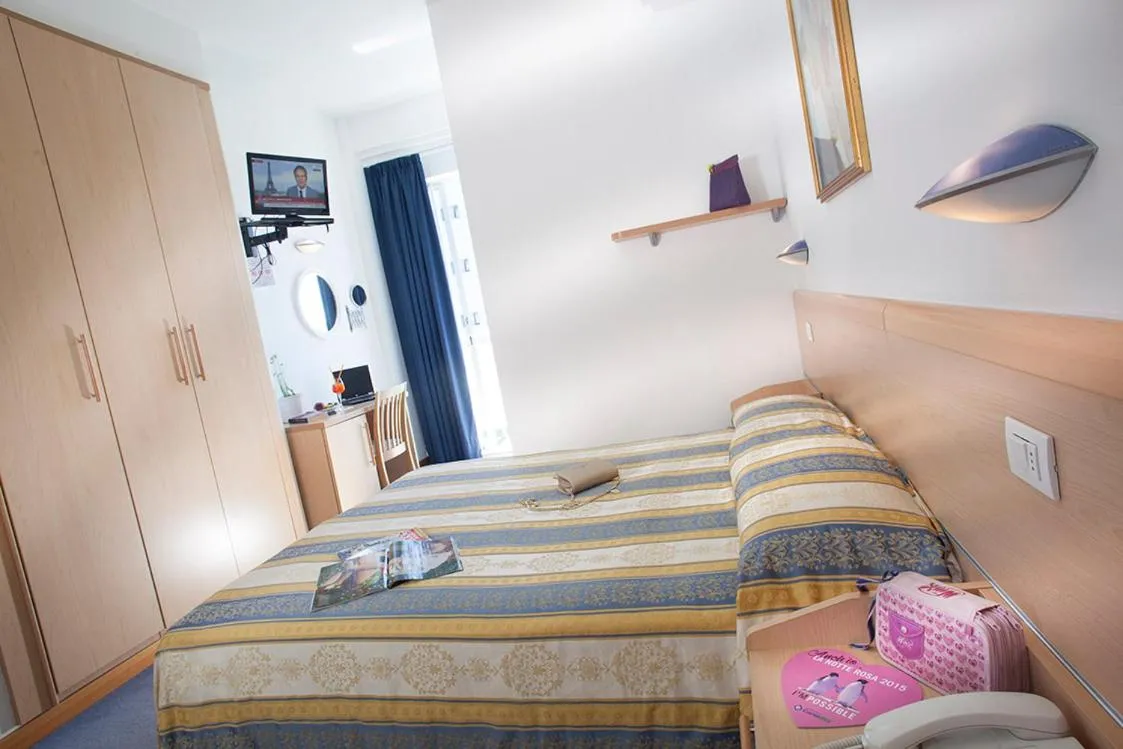 Bed in Hotel San Salvador