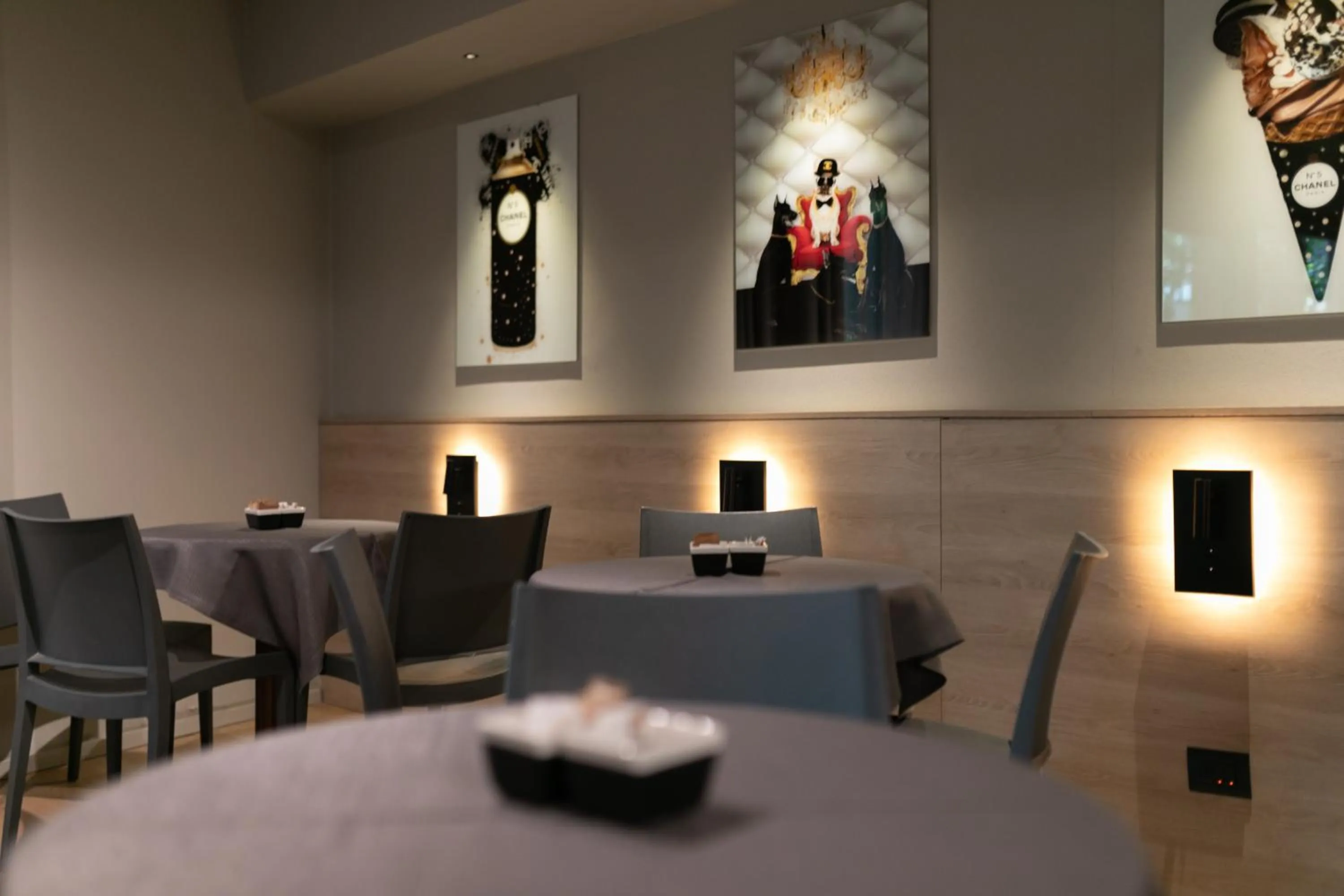 Lounge or bar in Mima Aparthotel Boutique & Spa