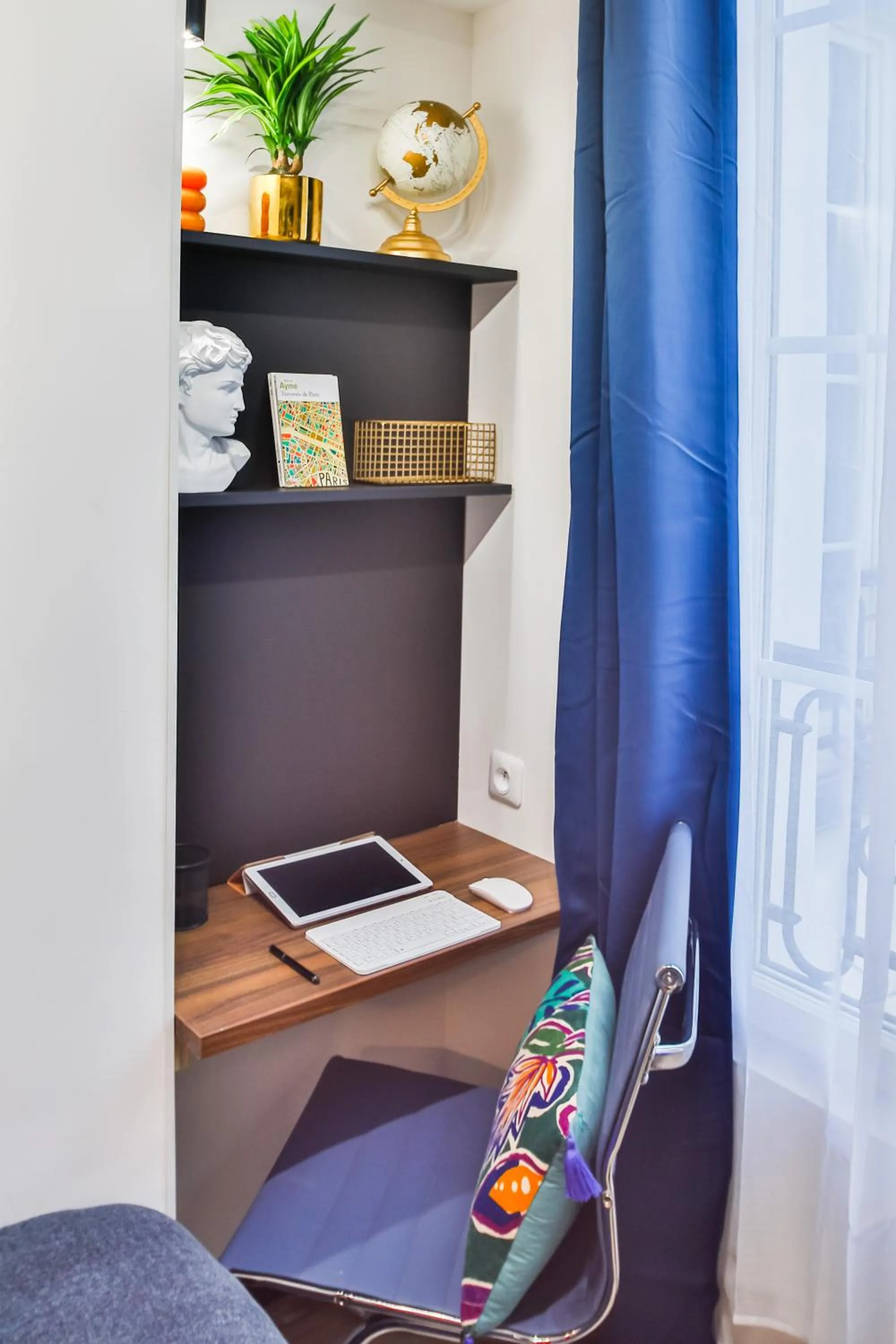 Seating area in WS Opéra - Laffitte