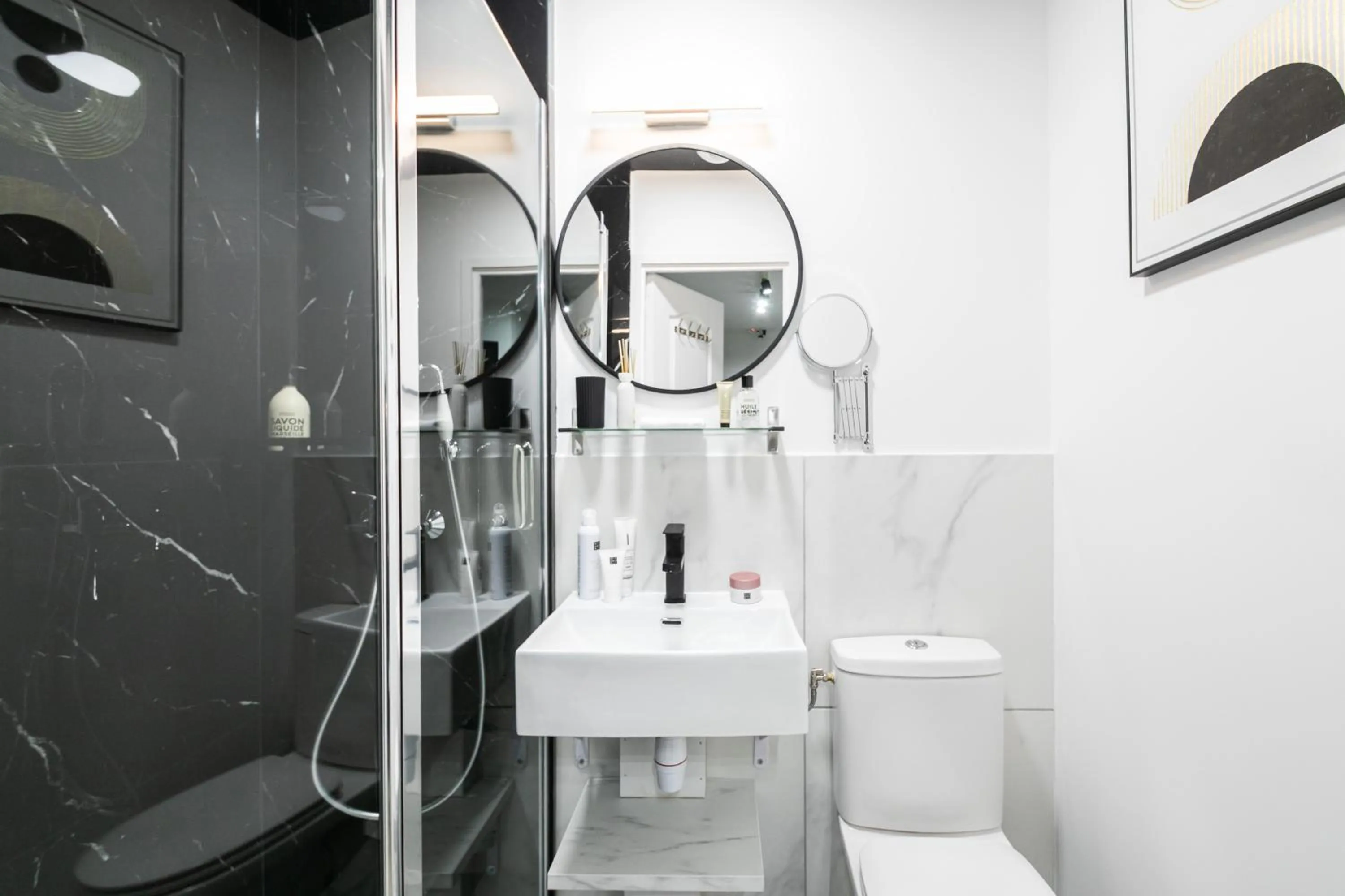 Toilet in WS Opéra - Laffitte