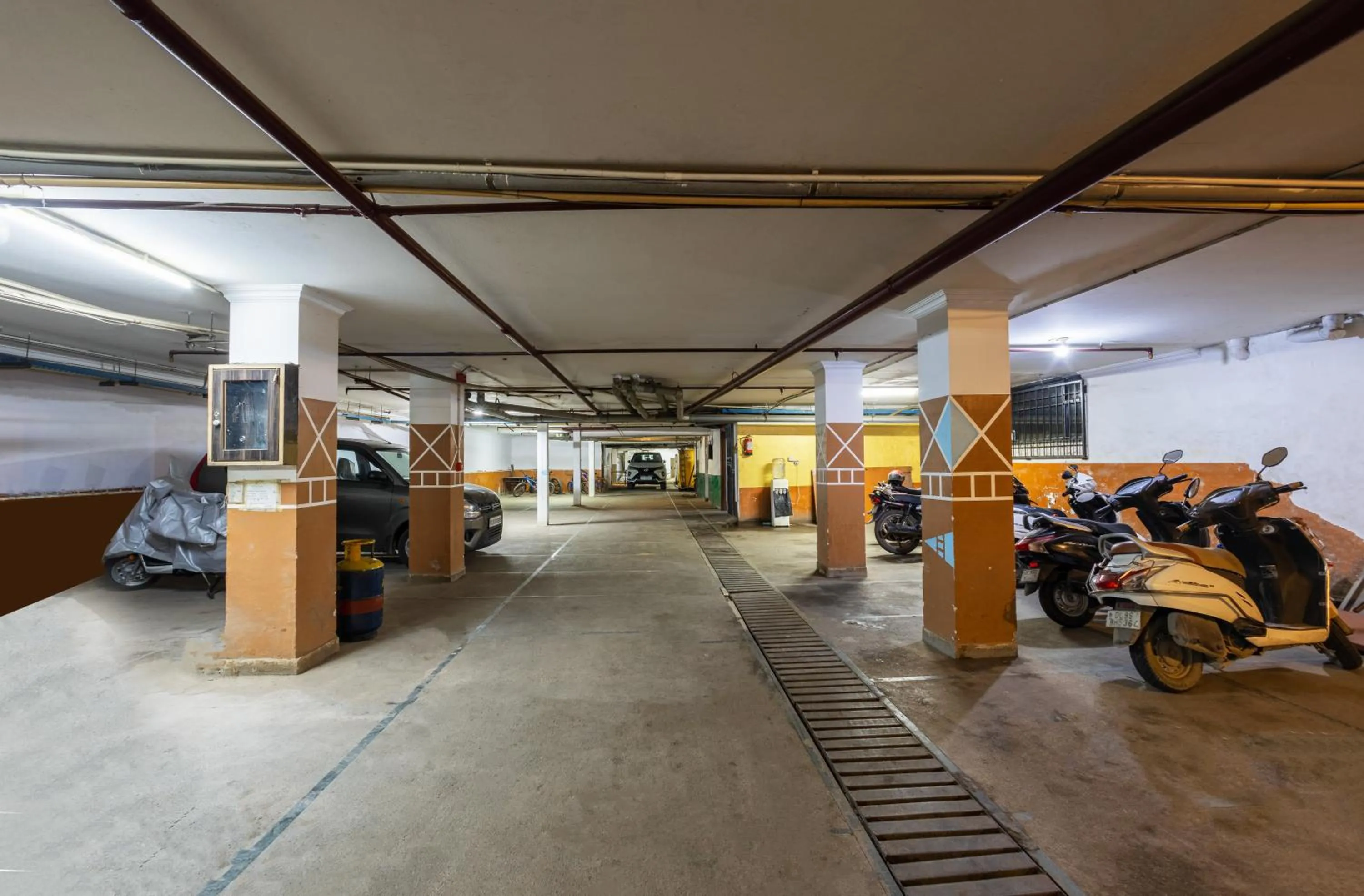 Parking in Hotel Arch Plaza at Yashobhoomi By Arch Group