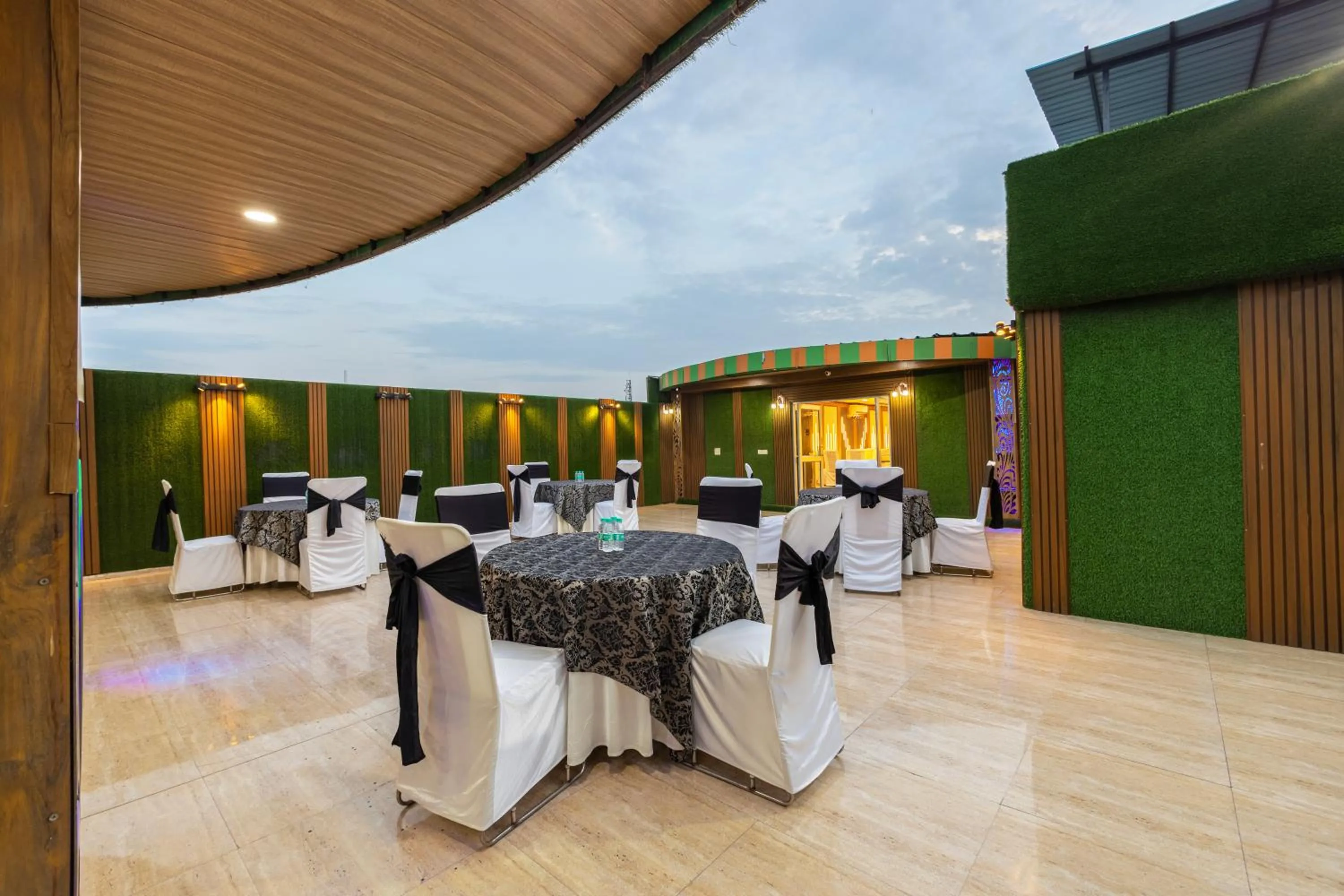 Banquet/Function facilities in Hotel Arch Plaza at Yashobhoomi By Arch Group