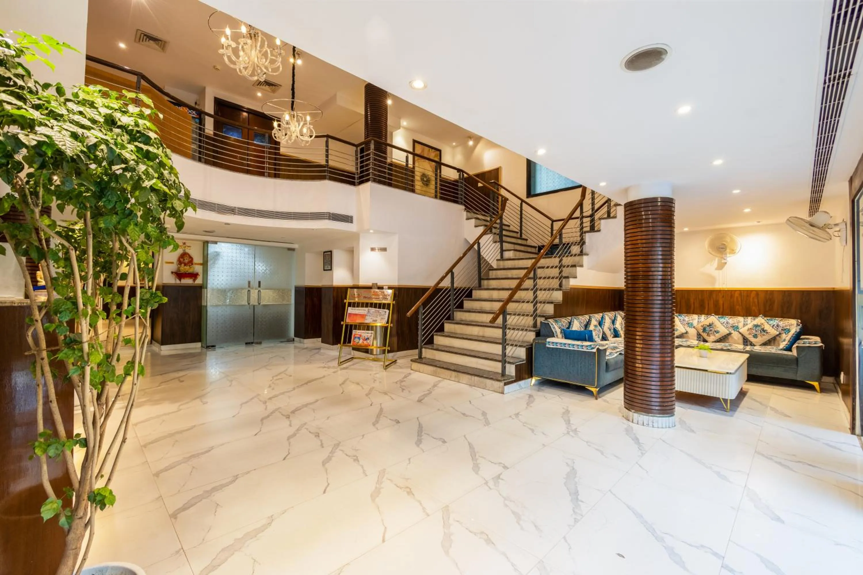 Lobby or reception in Hotel Arch Plaza at Yashobhoomi By Arch Group