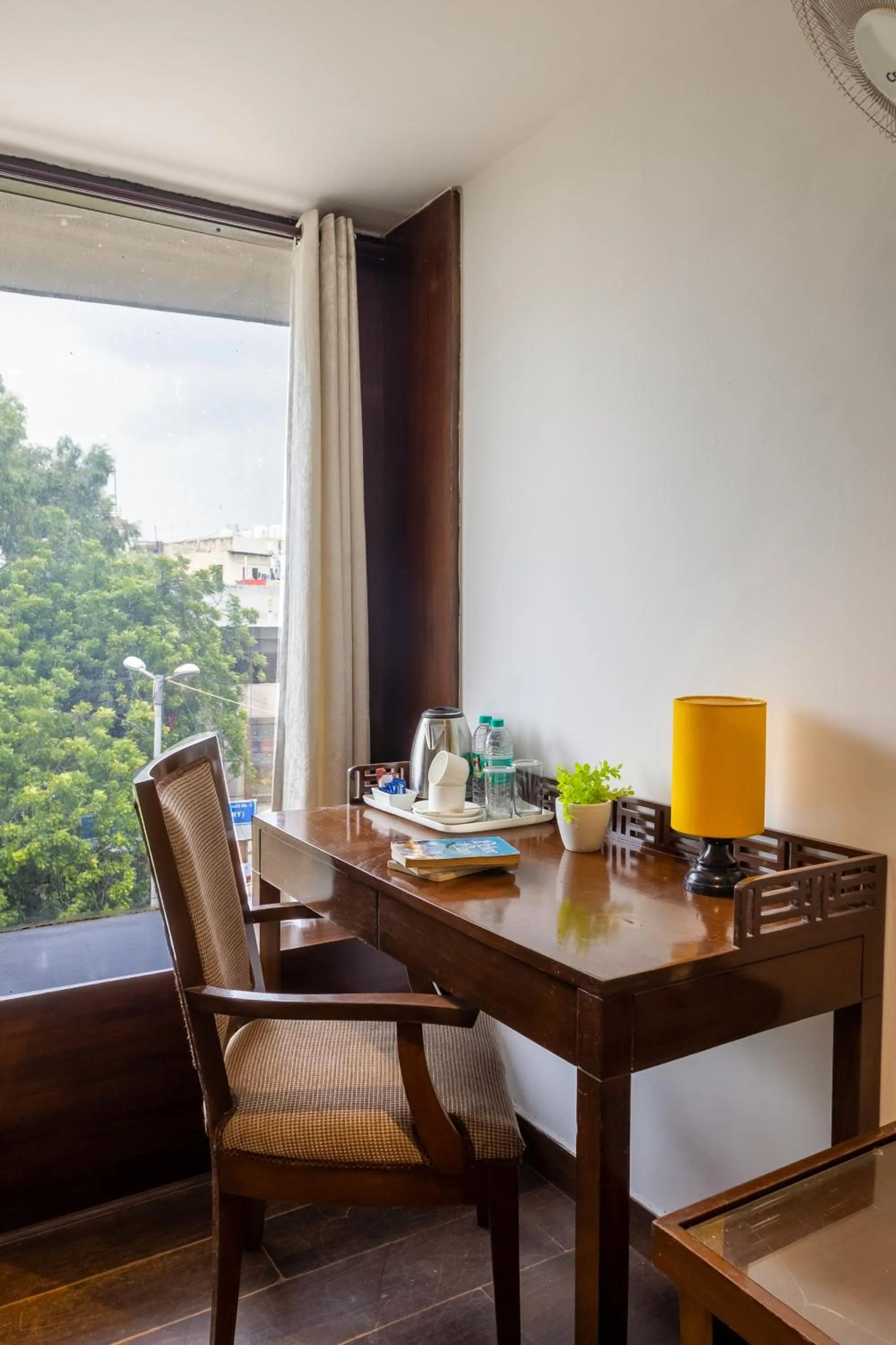 Coffee/tea facilities in Hotel Arch Plaza at Yashobhoomi By Arch Group