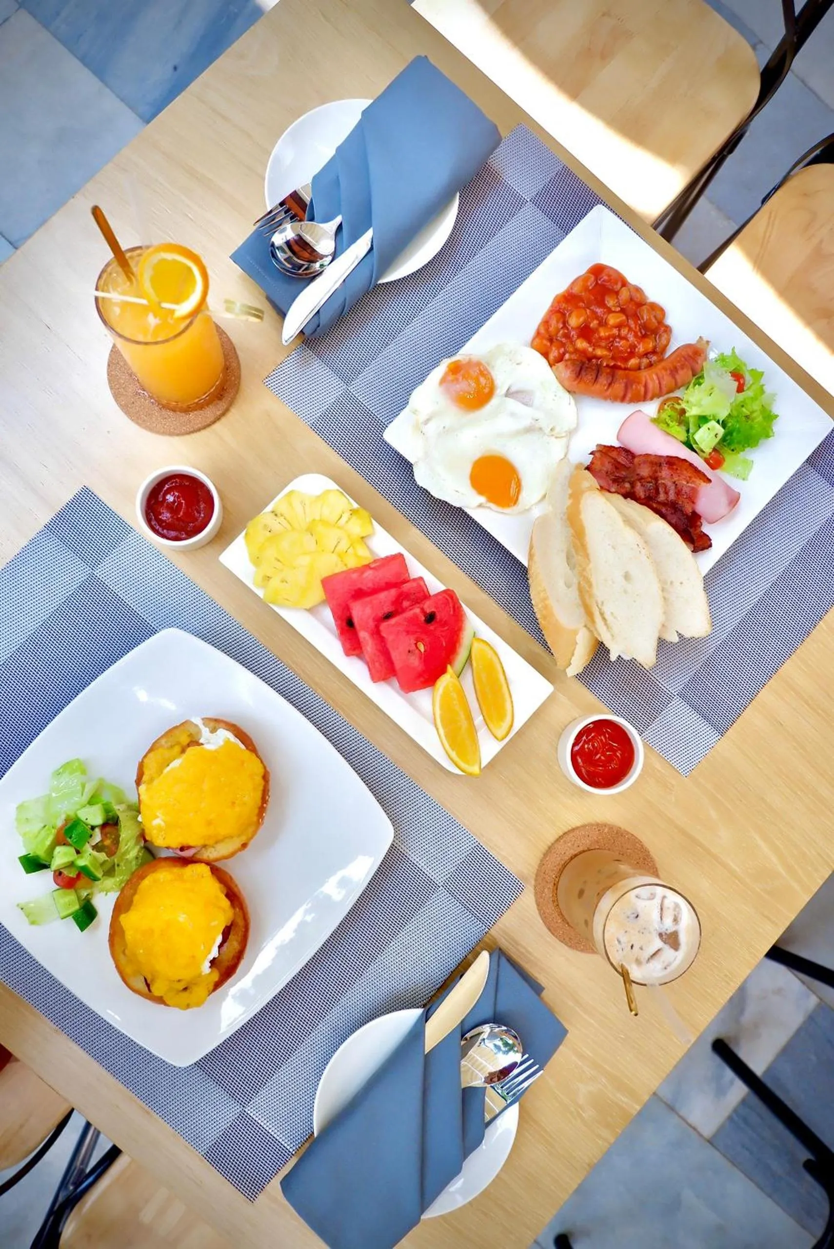 Food and drinks in Le Cap Gym Hotel & Apartments