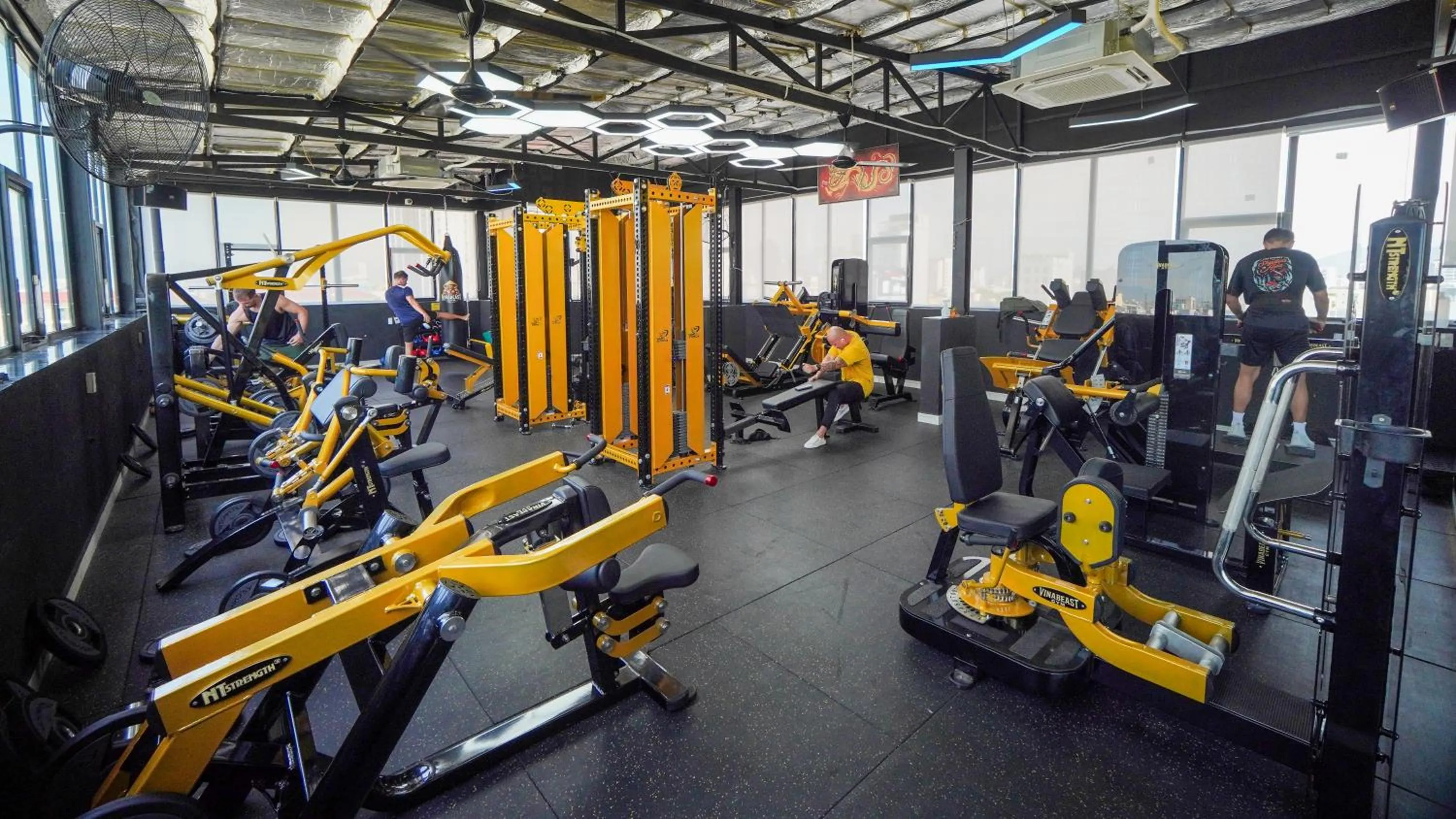 Fitness centre/facilities in Le Cap Gym Hotel & Apartments