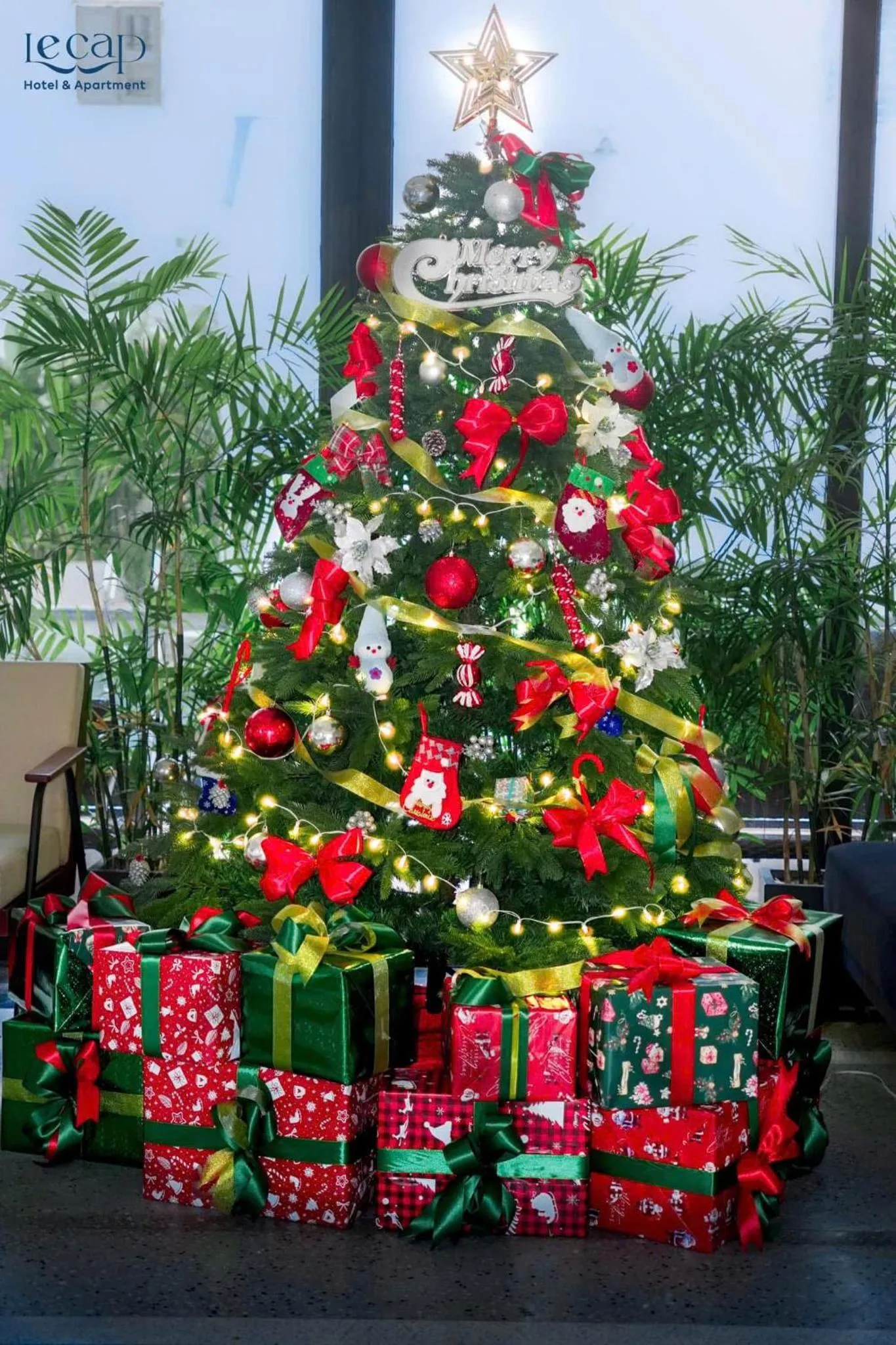 Property building in Le Cap Gym Hotel & Apartments