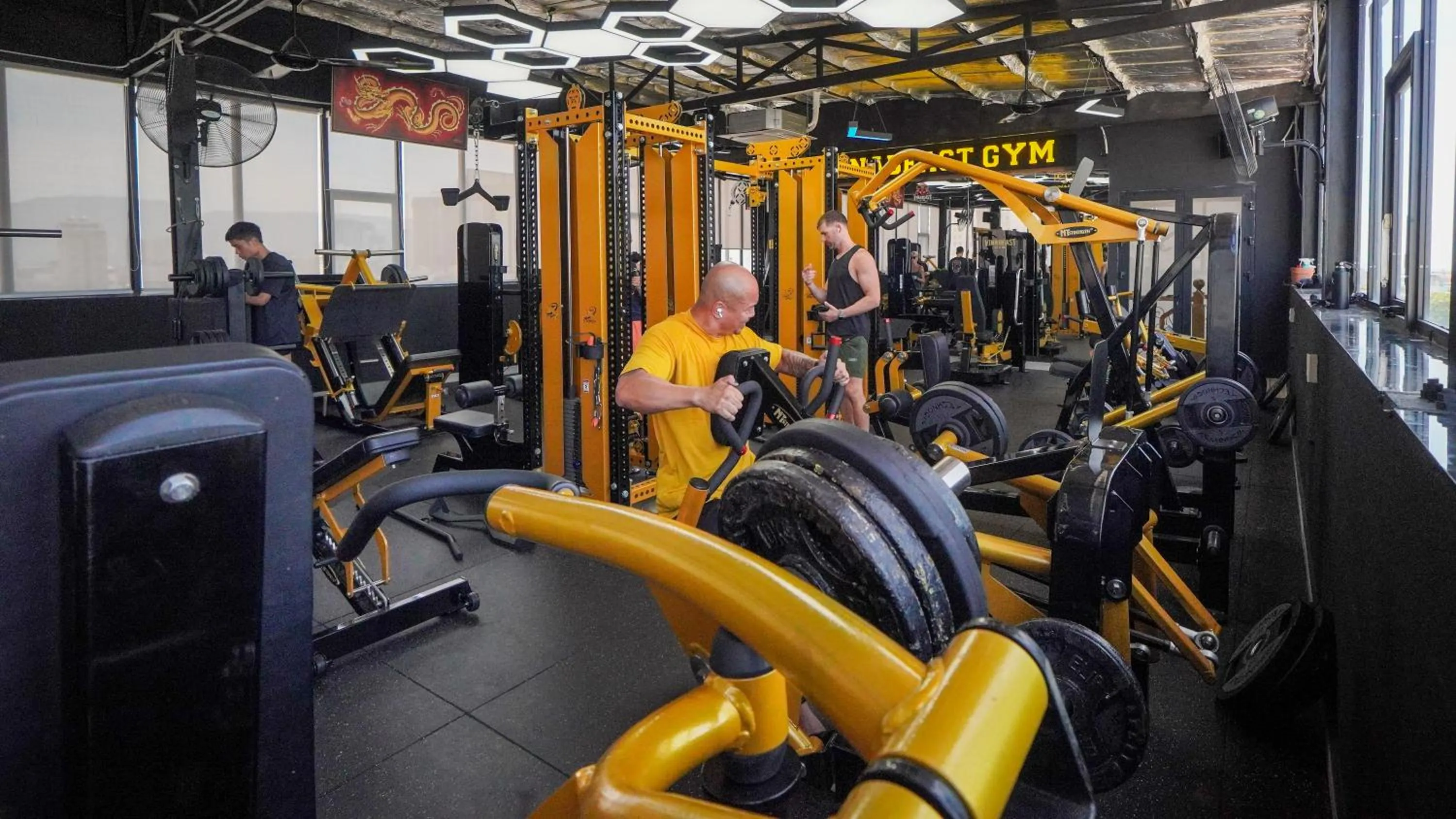 Fitness centre/facilities in Le Cap Gym Hotel & Apartments