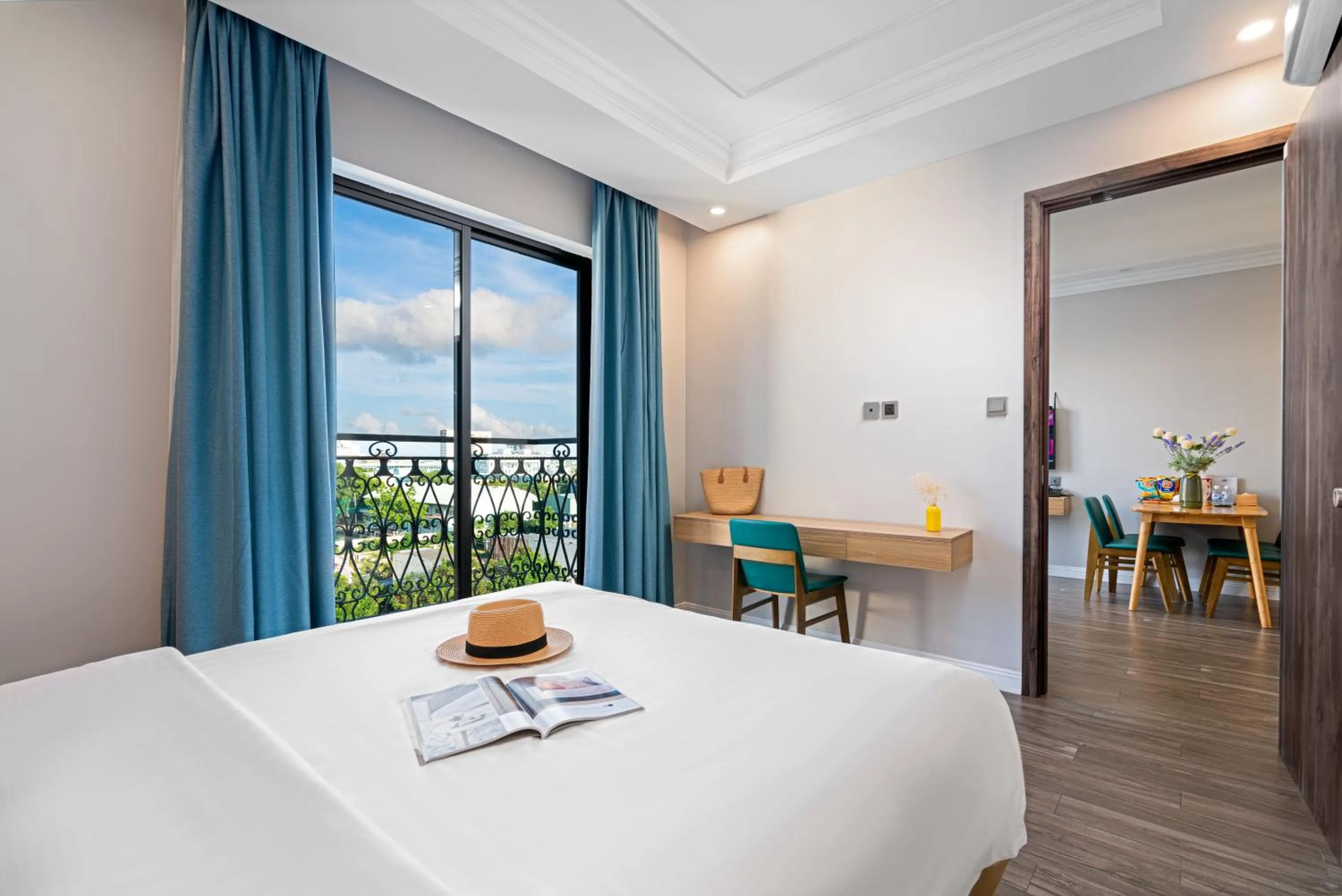 Bed in Le Cap Gym Hotel & Apartments