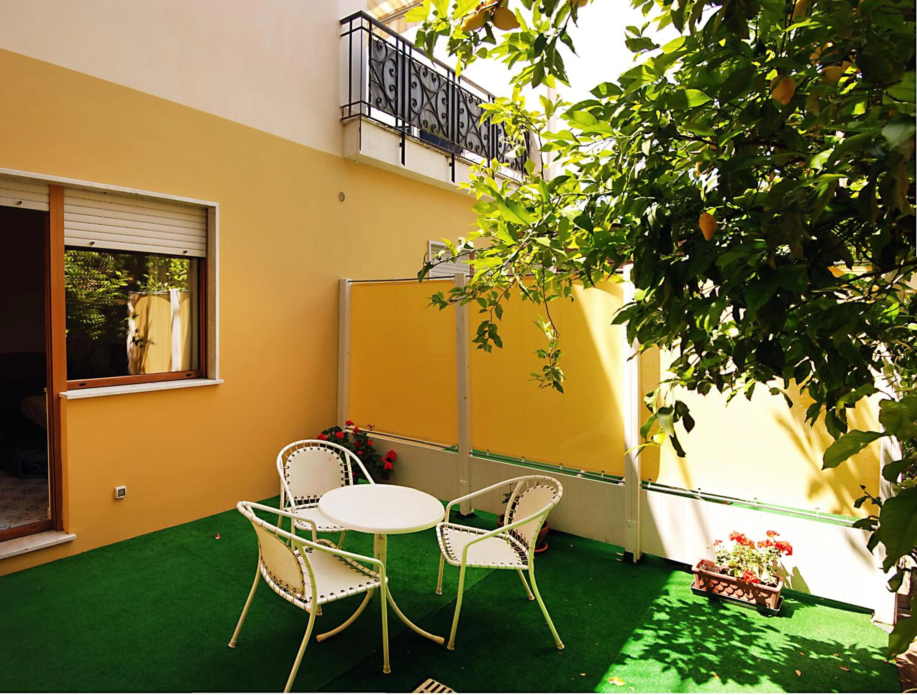 Patio in Hotel La Primavera