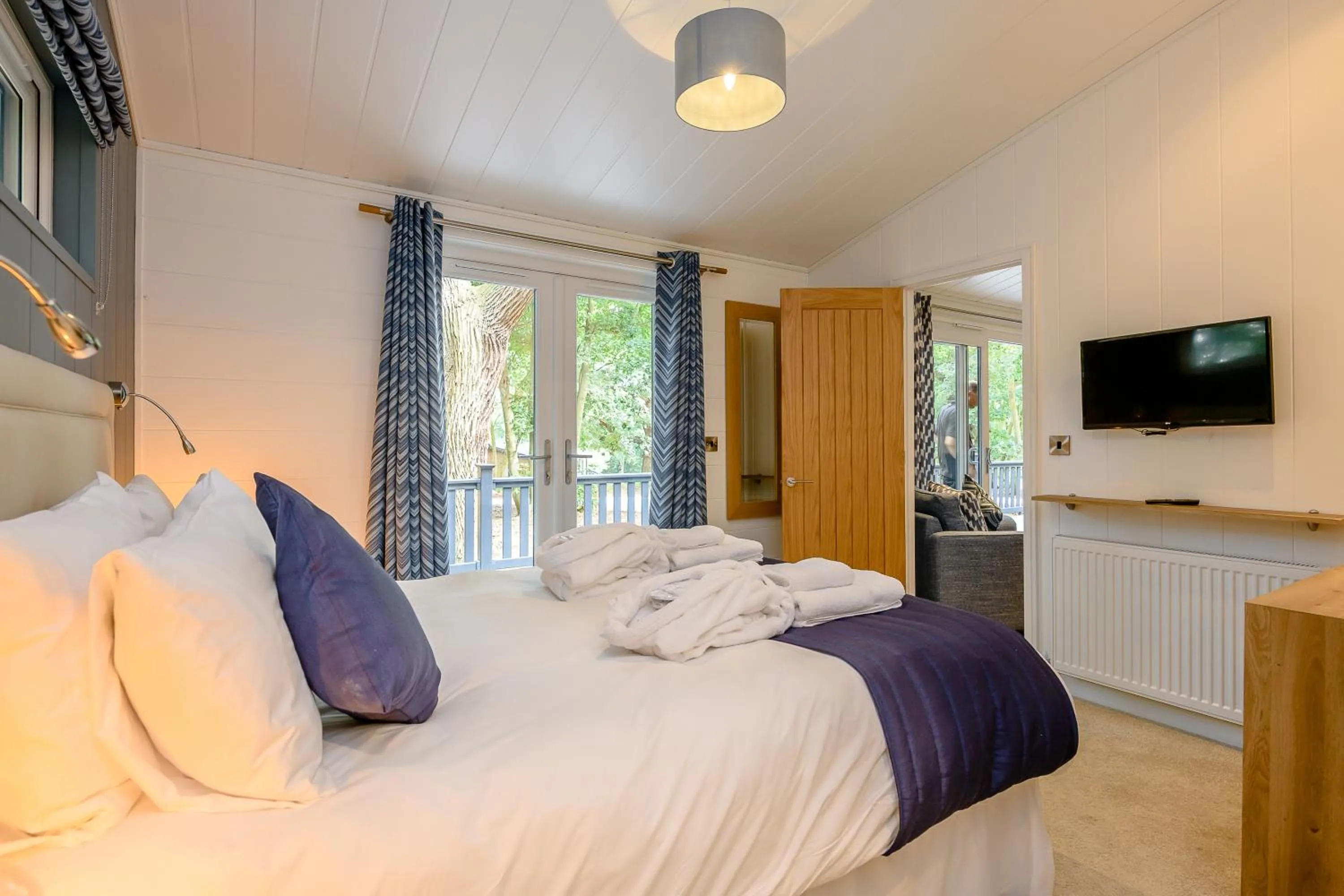 Bed in Woolverstone Marina and Lodge Park