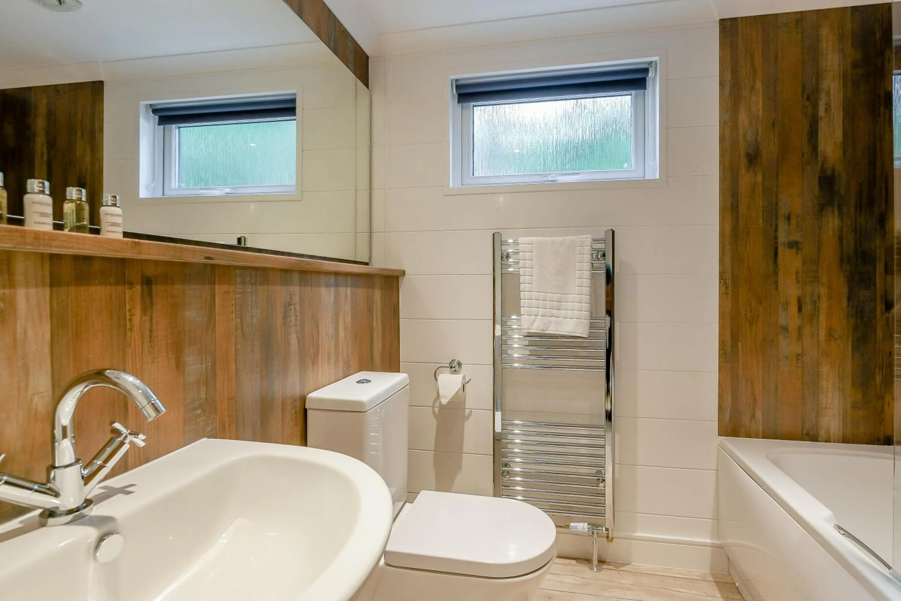 Toilet in Woolverstone Marina and Lodge Park