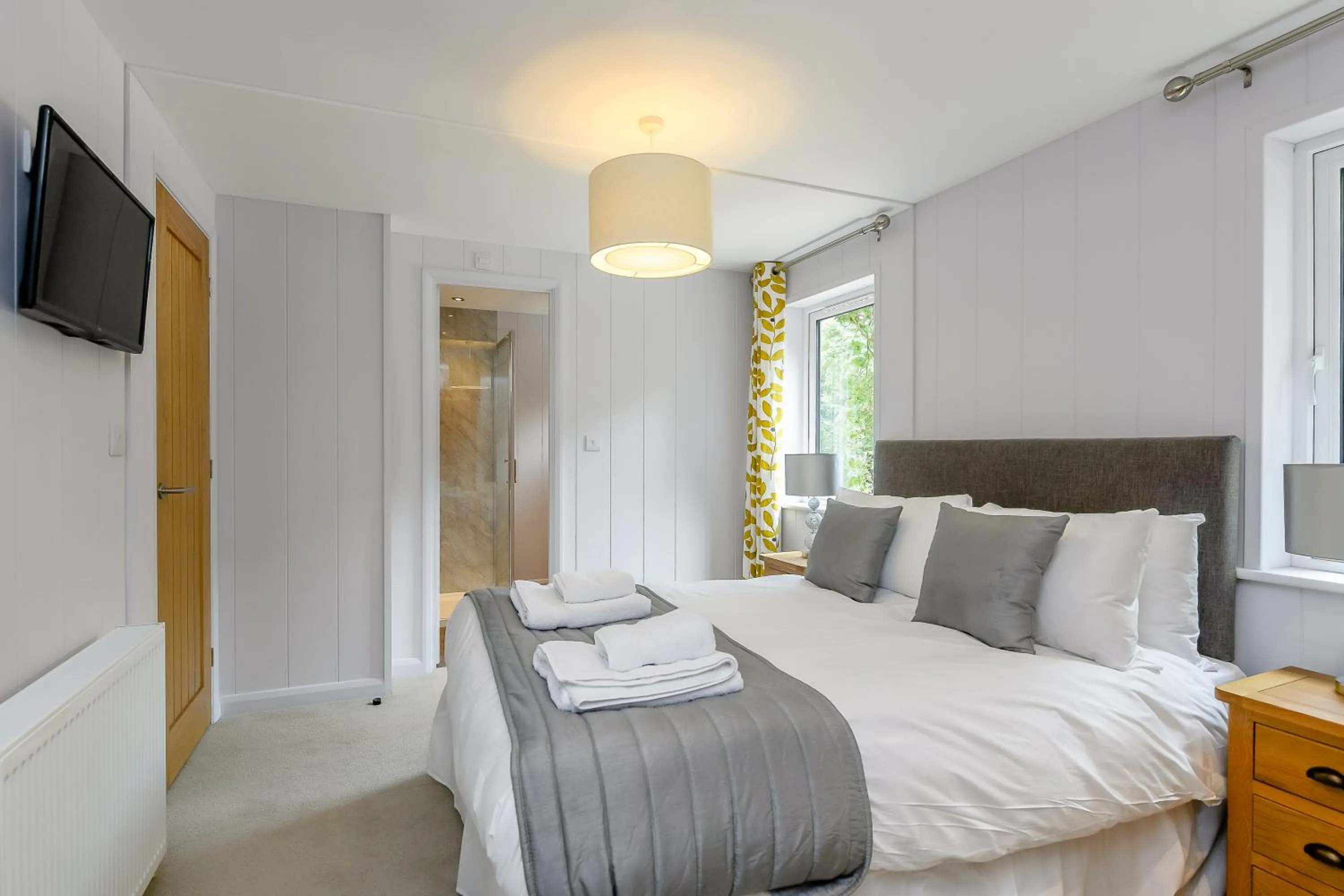 Bed in Woolverstone Marina and Lodge Park