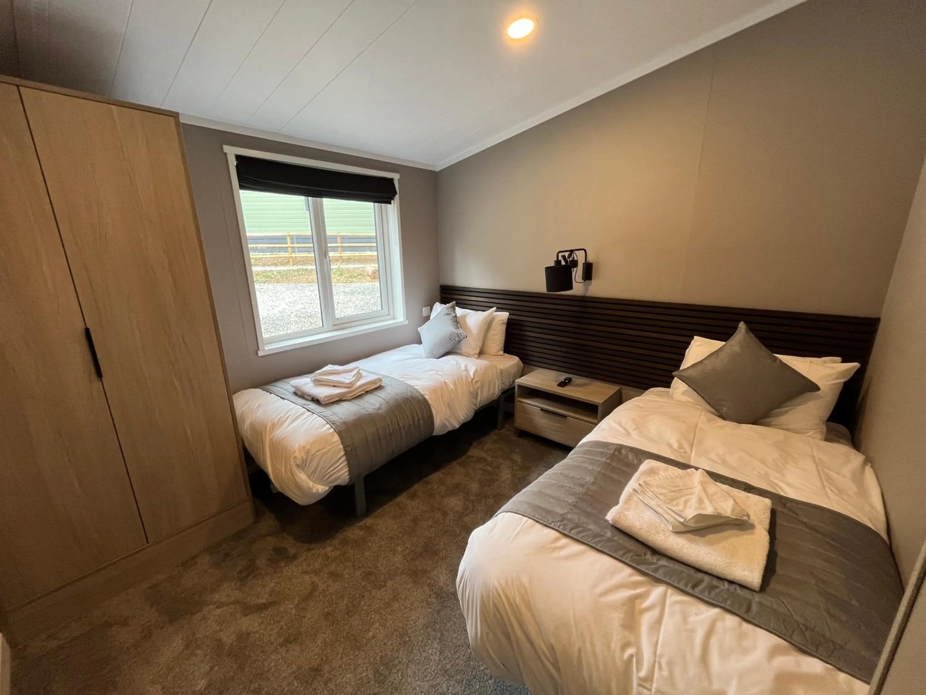 Bed in Woolverstone Marina and Lodge Park