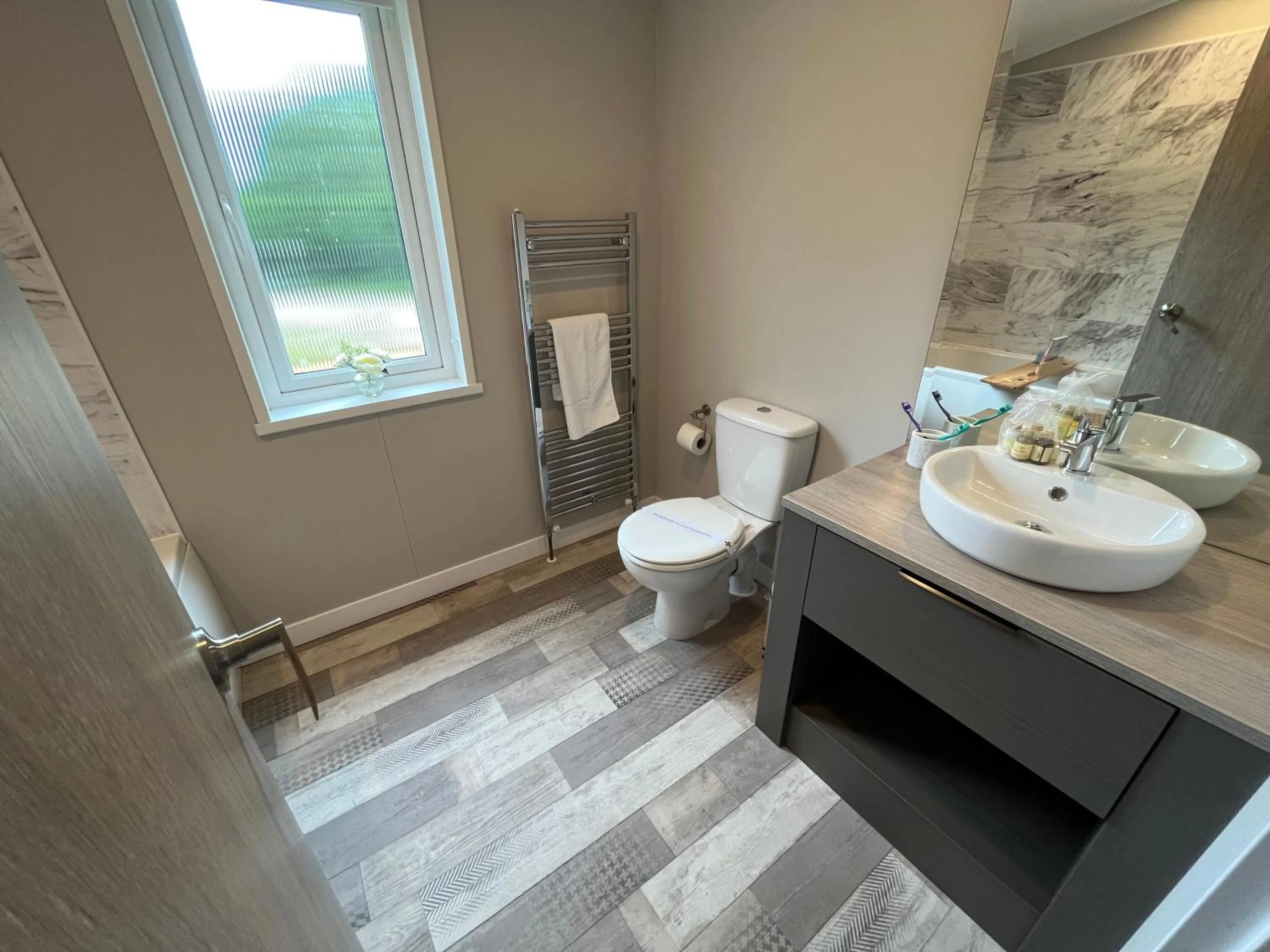 Toilet in Woolverstone Marina and Lodge Park