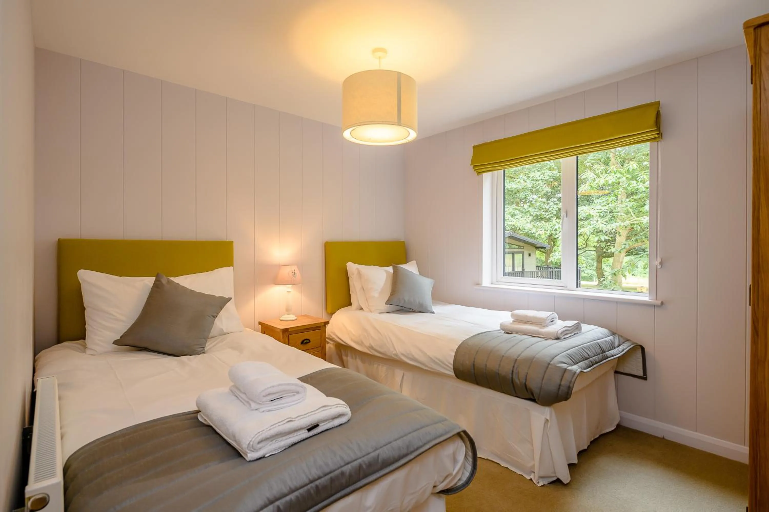 Bed in Woolverstone Marina and Lodge Park