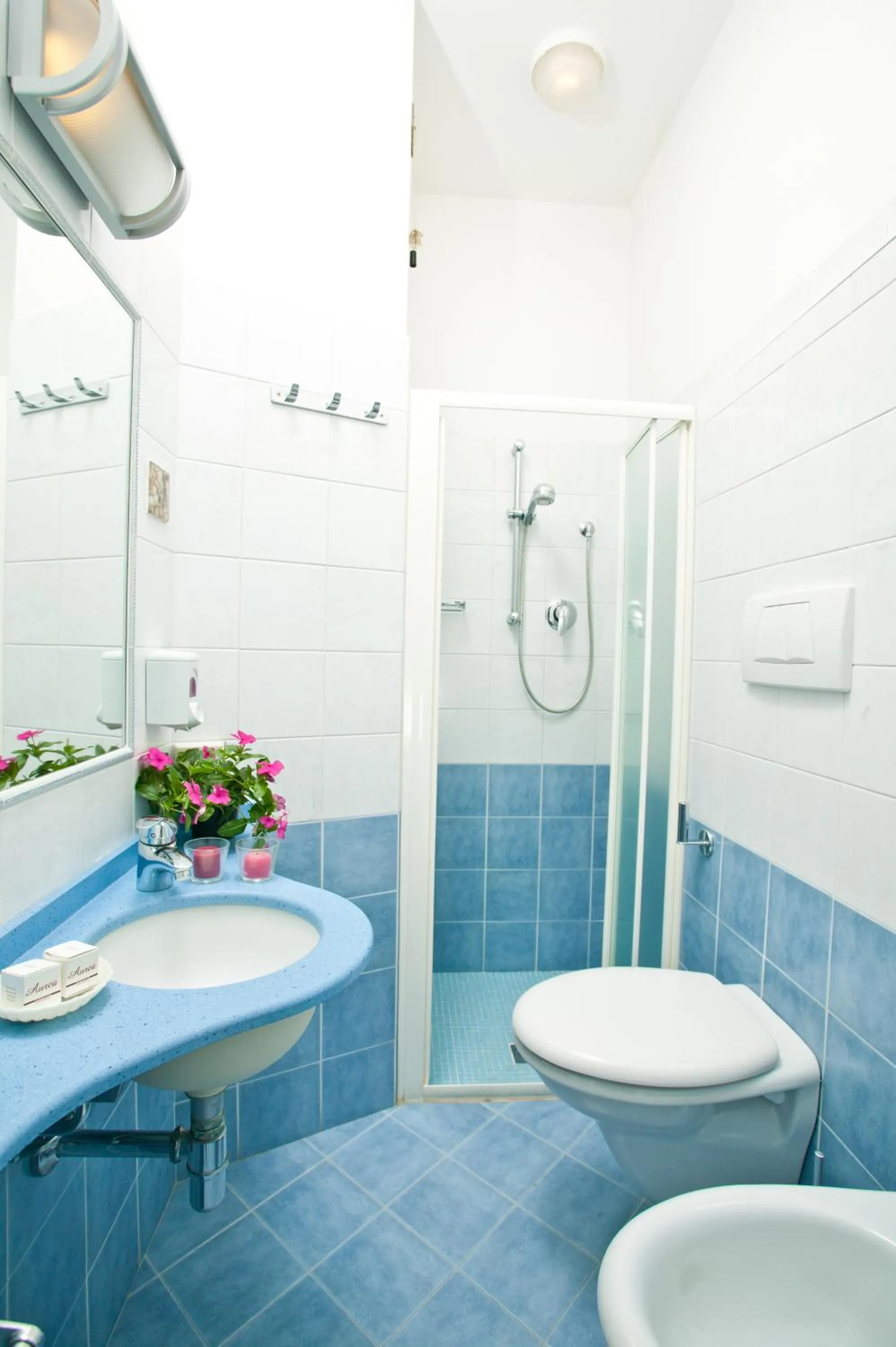 Bathroom in Hotel Granada