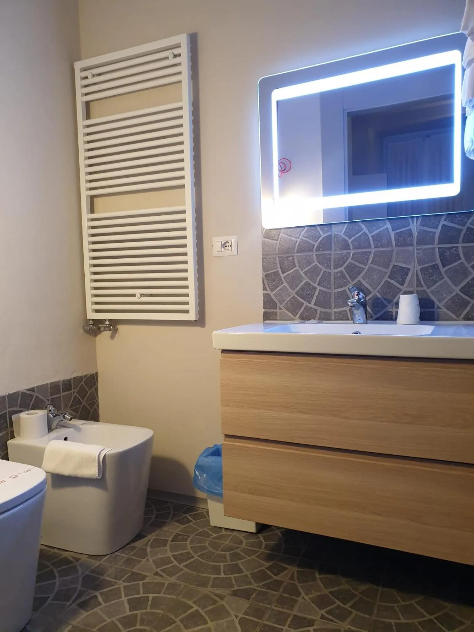 Bathroom in Piccolo Hotel Olina