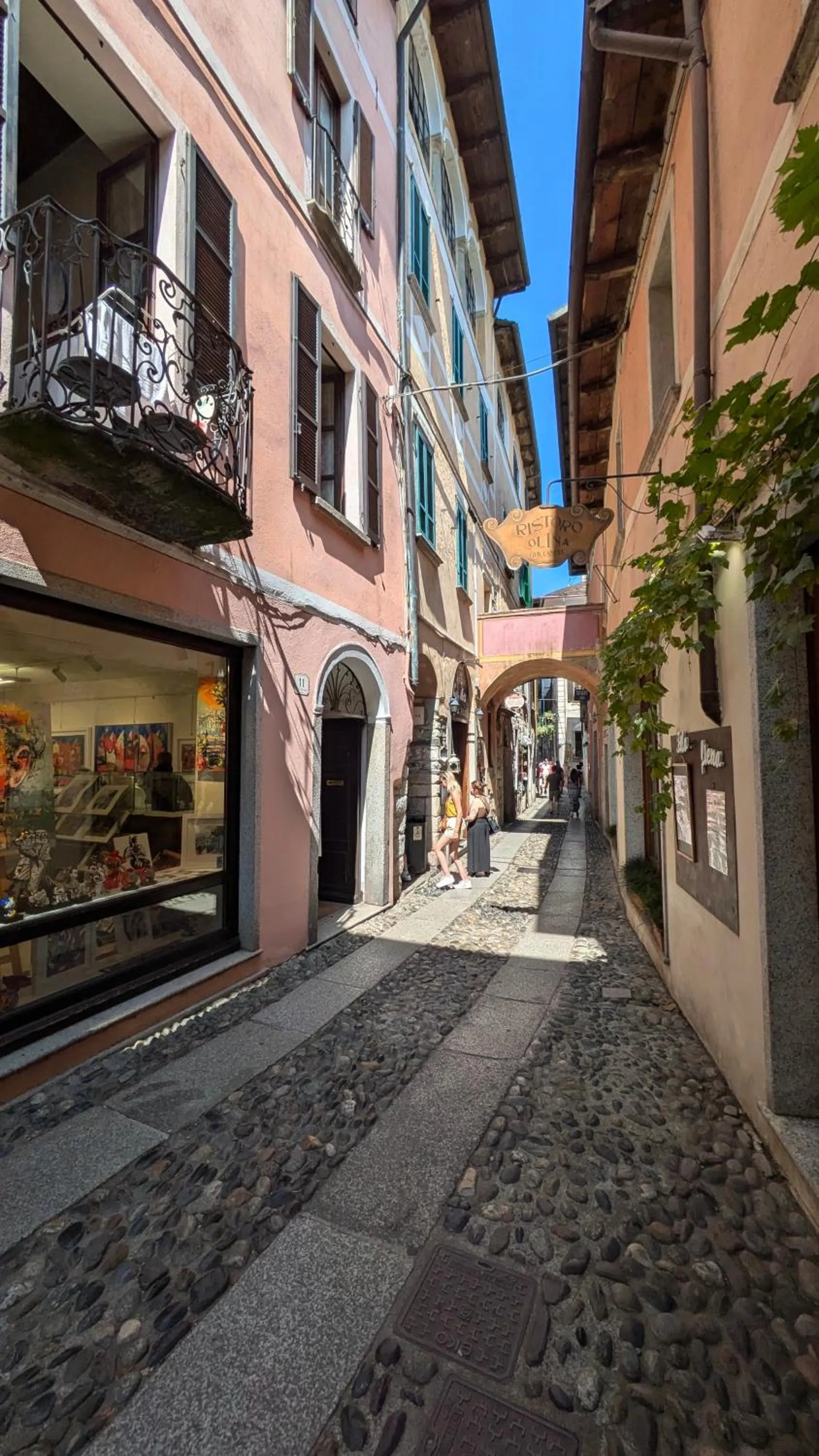 Property building in Piccolo Hotel Olina