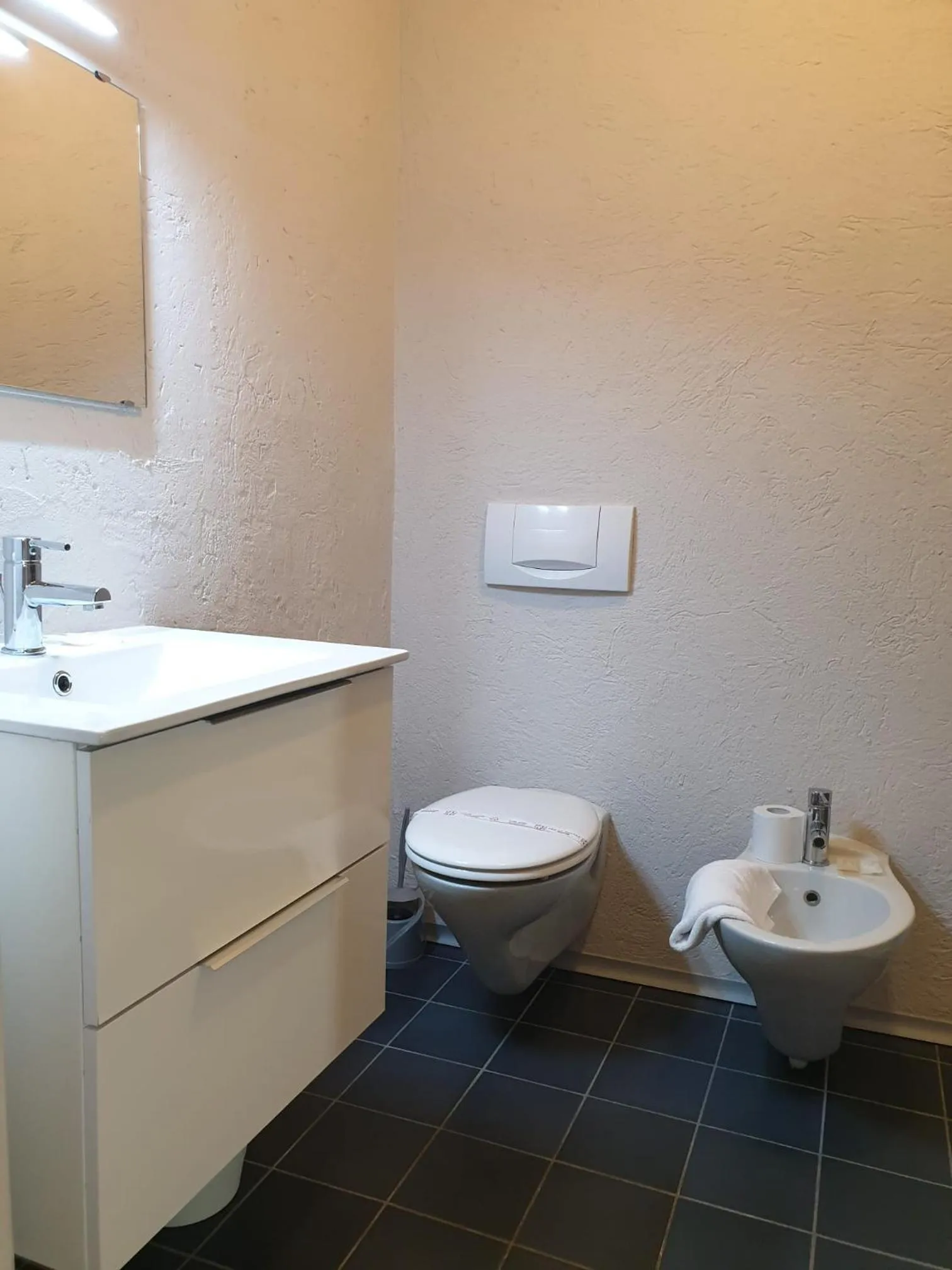 Bathroom in Piccolo Hotel Olina