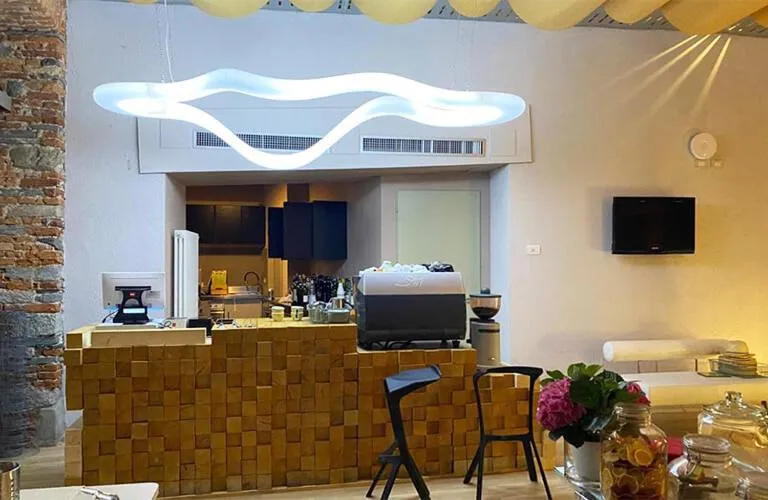 Restaurant/places to eat in Piccolo Hotel Olina