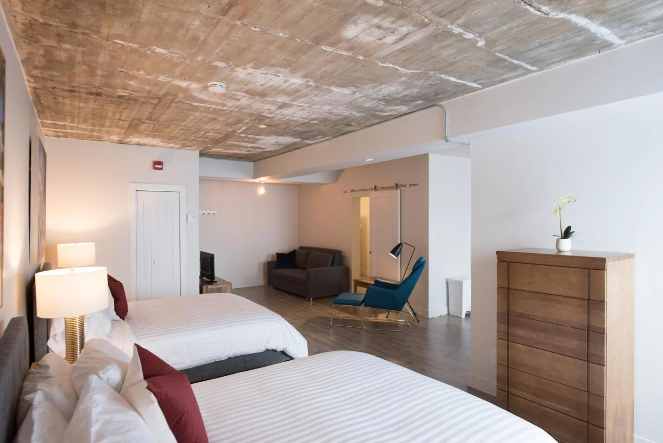 Bedroom, Bed in Le Central