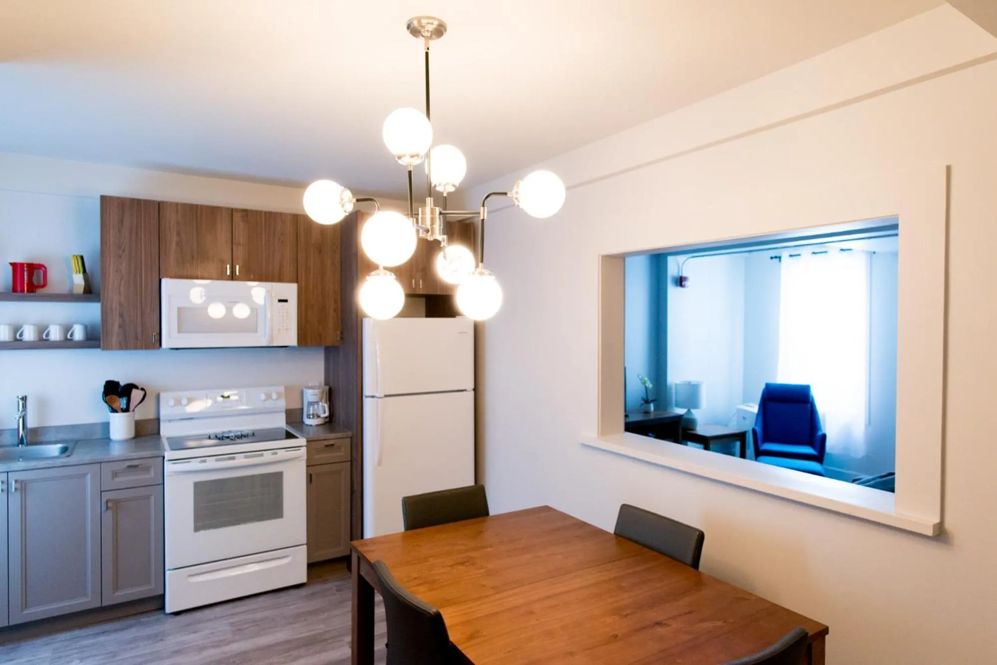 Kitchen or kitchenette in Le Central