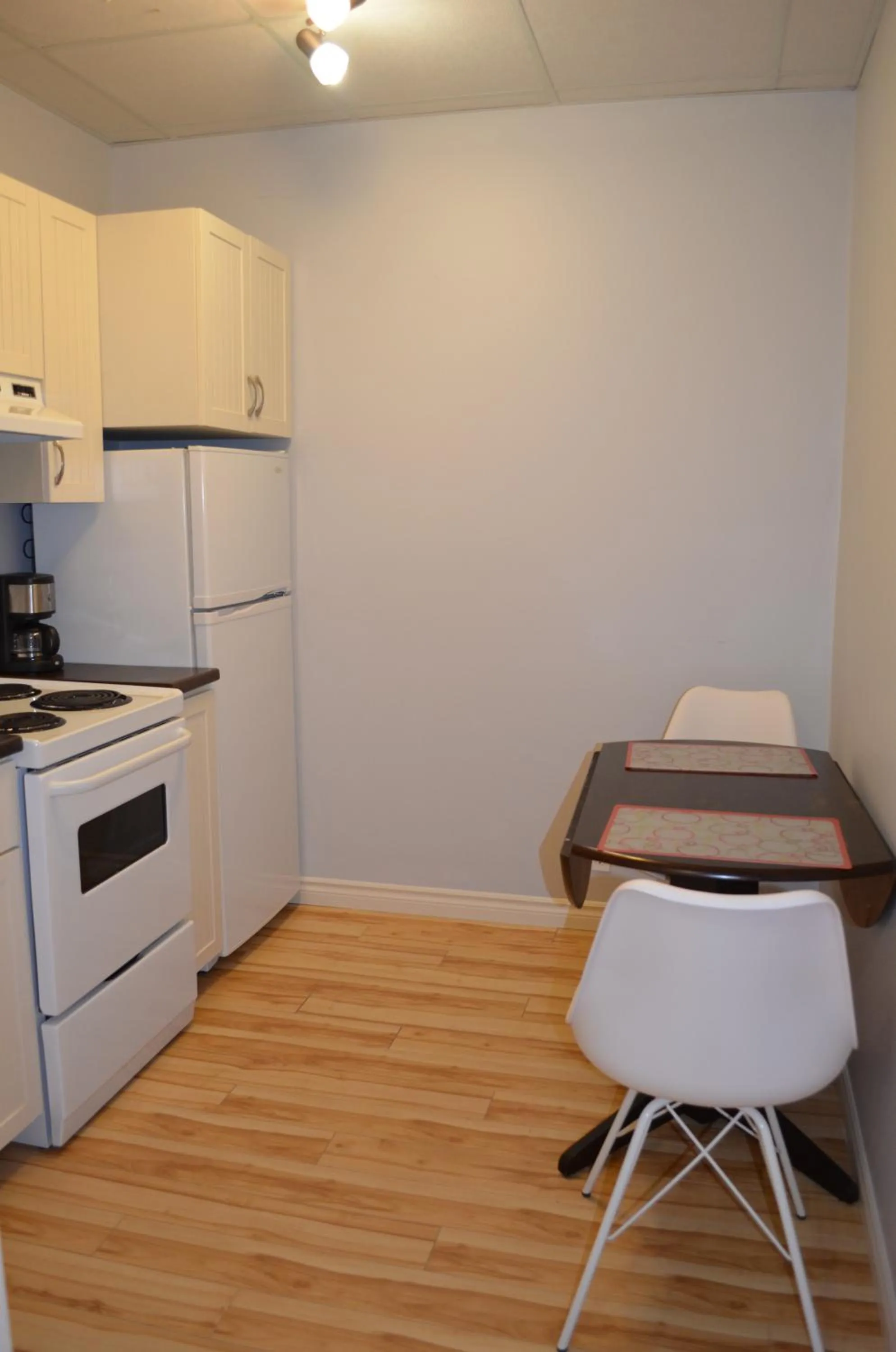 Dining area in Le Citadin