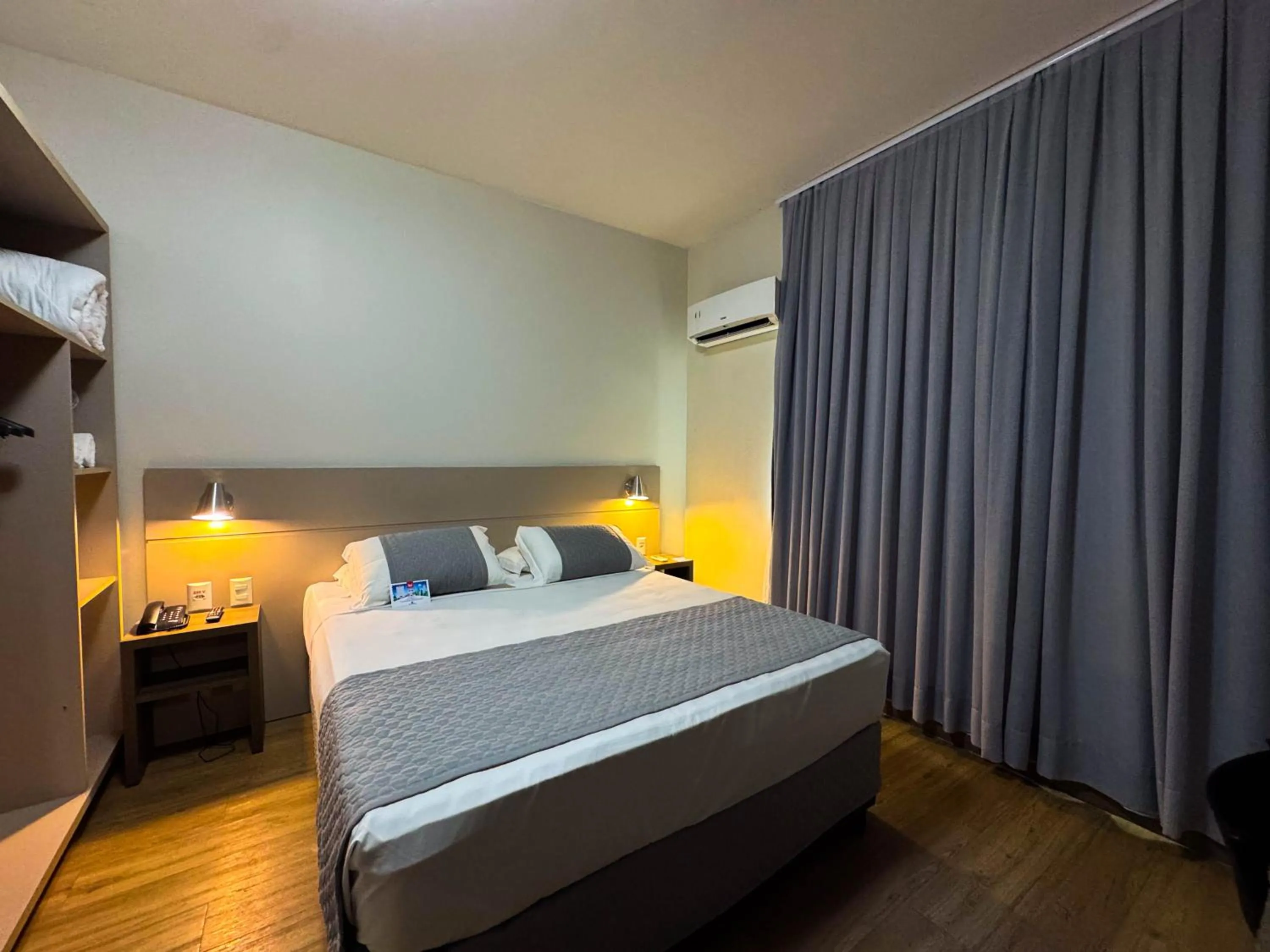 Bed in Hotel Valerim Itajaí / Navegantes