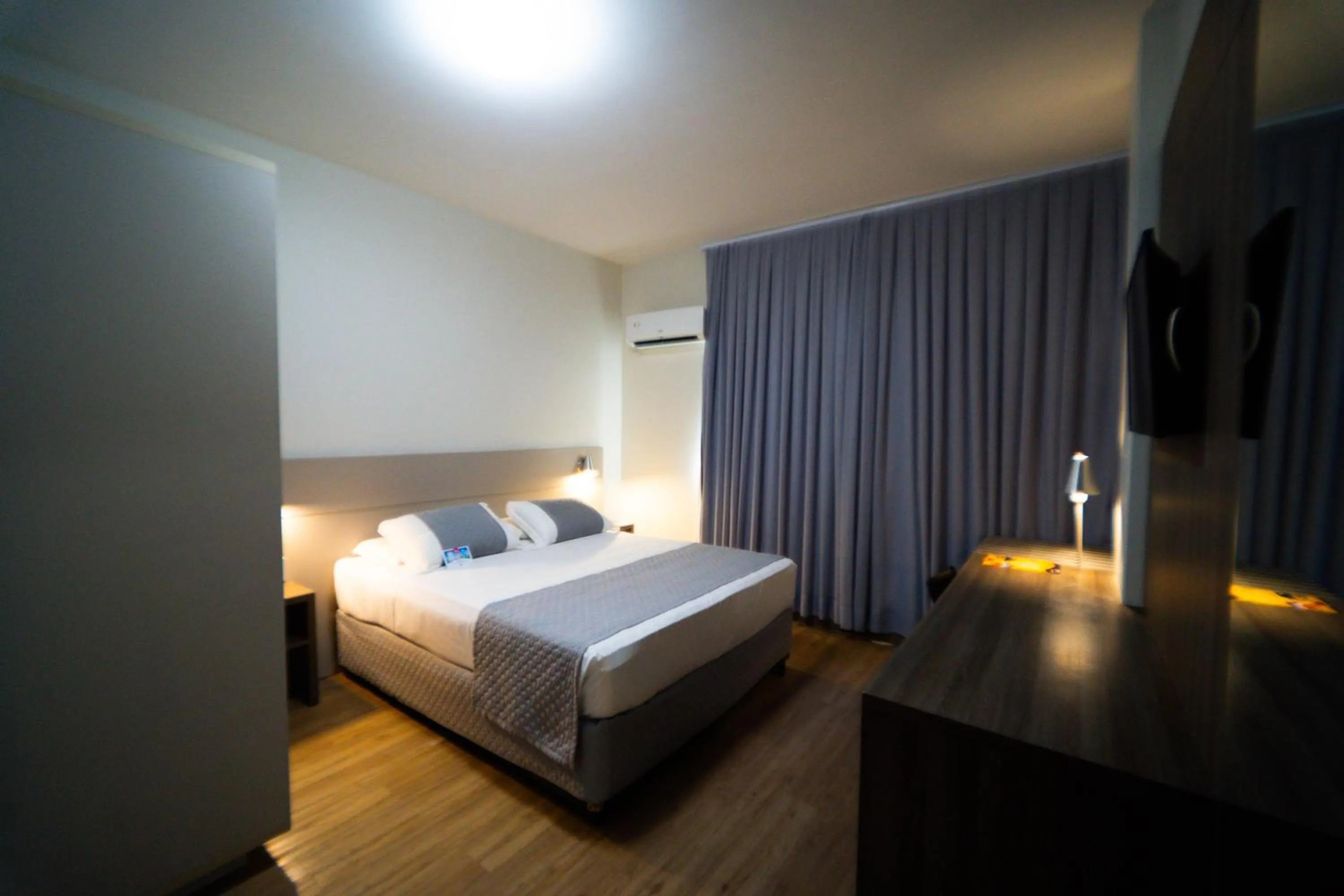 Bed in Hotel Valerim Itajaí / Navegantes