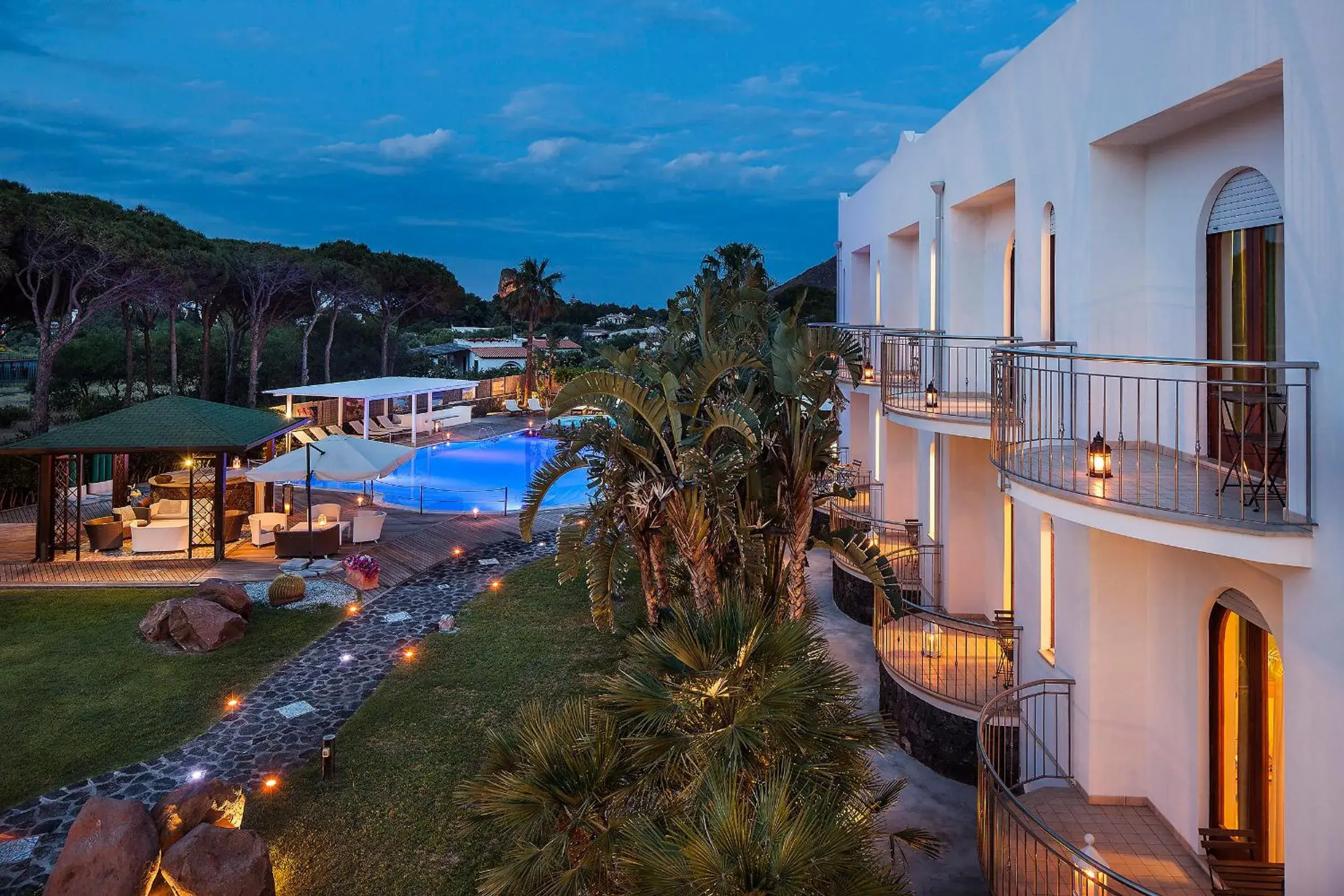 Garden view, Pool View in Hotel Orsa Maggiore