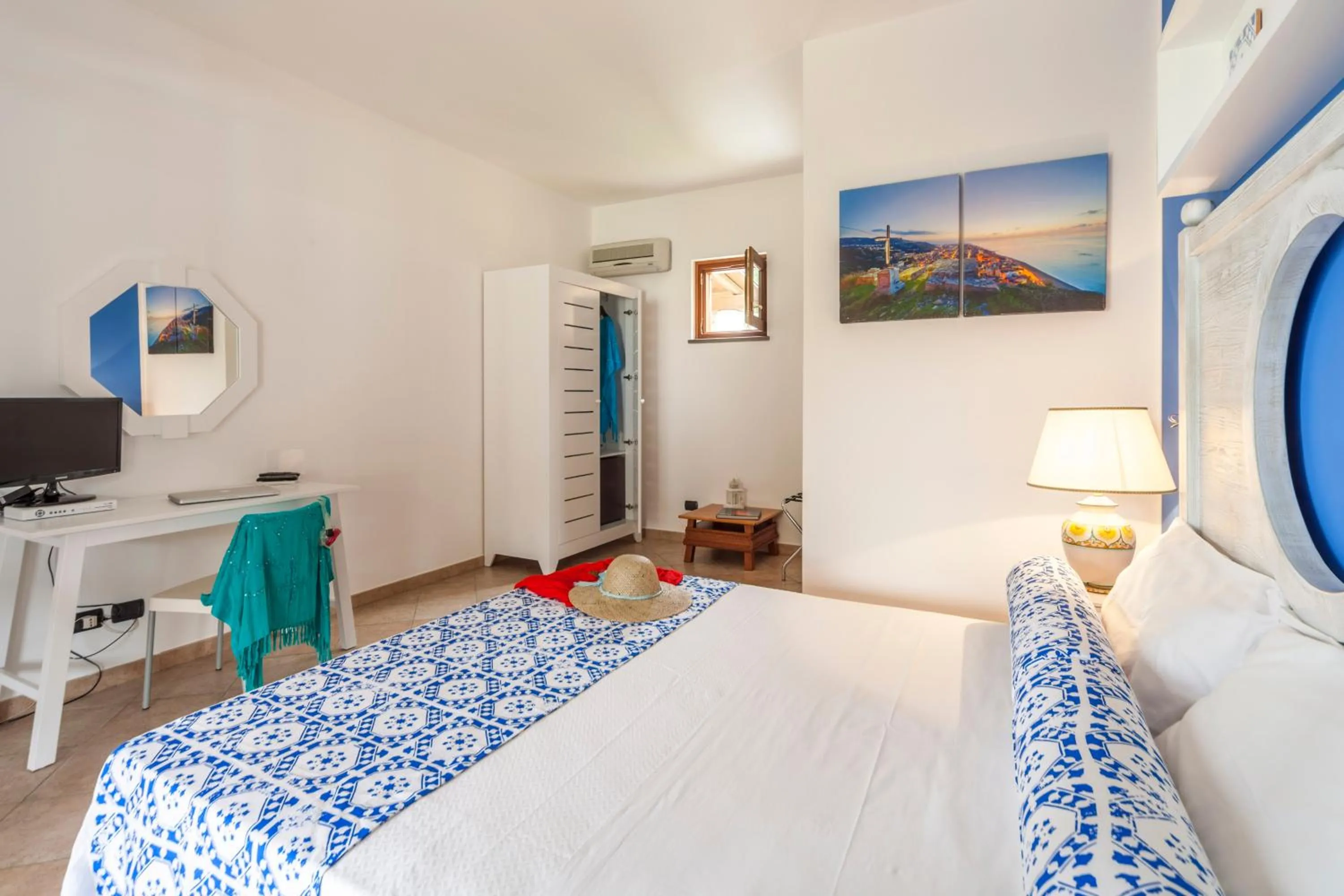 Bed in Hotel Orsa Maggiore