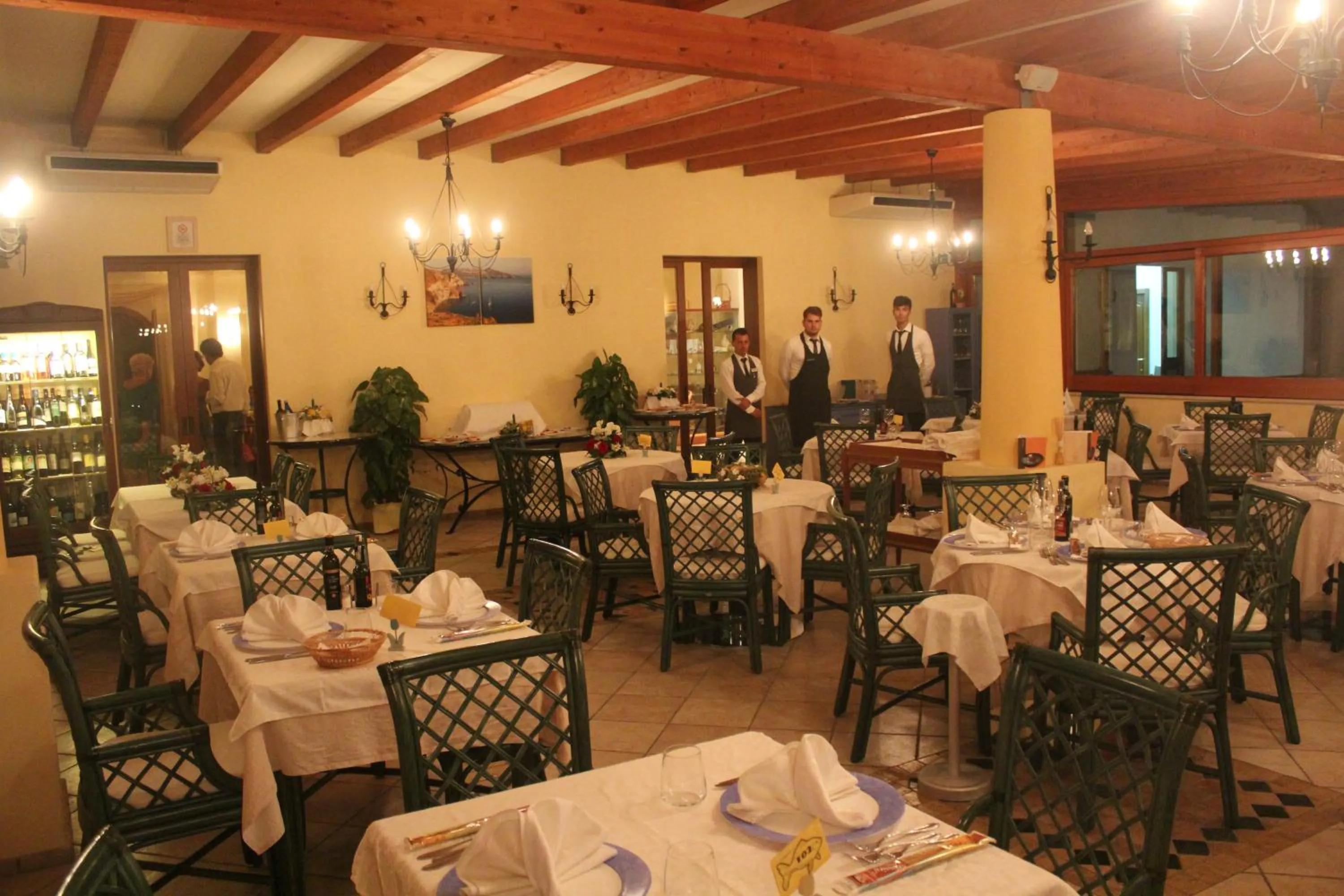 Dining area in Hotel Orsa Maggiore