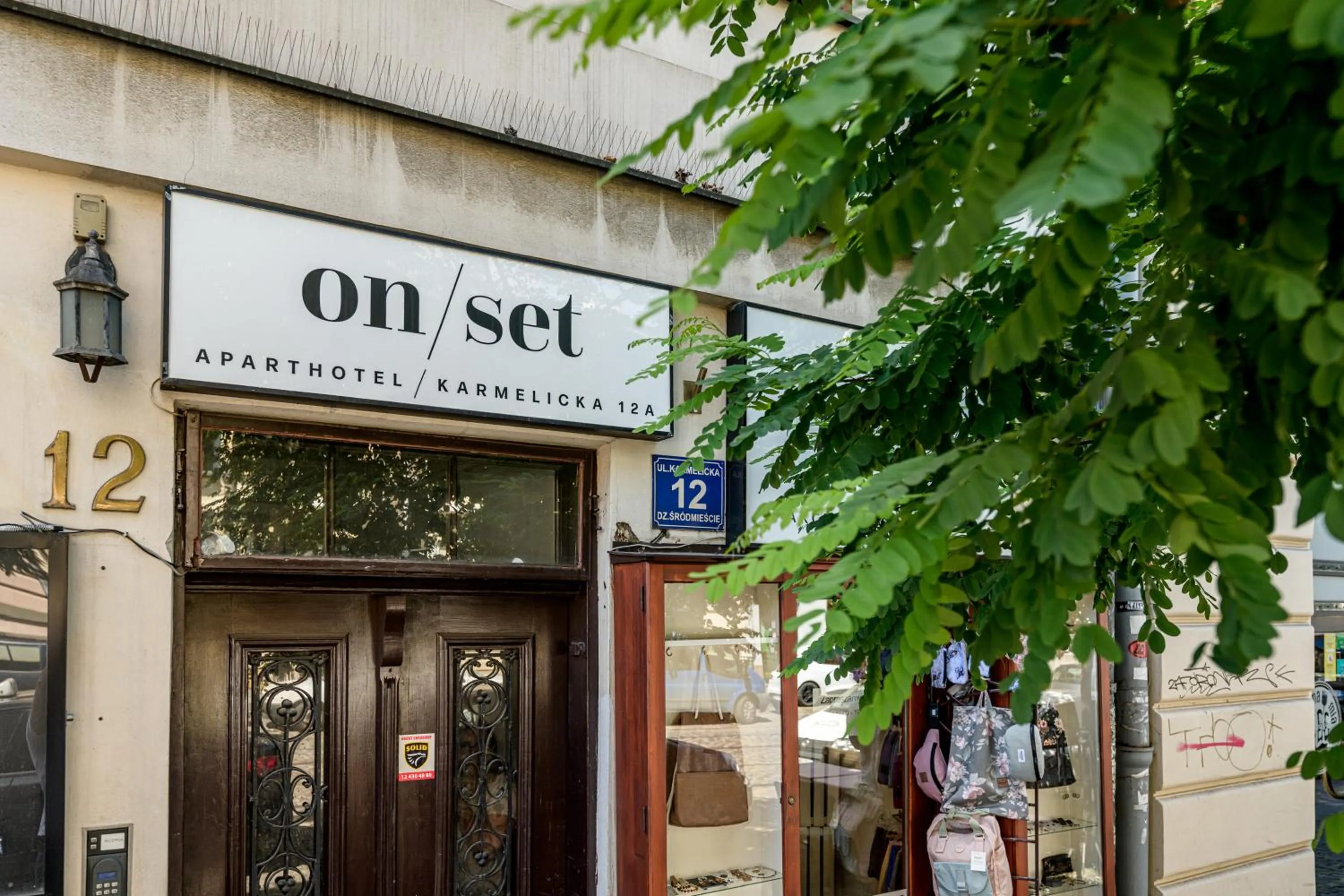 Facade/entrance in ON/SET APARTHOTEL