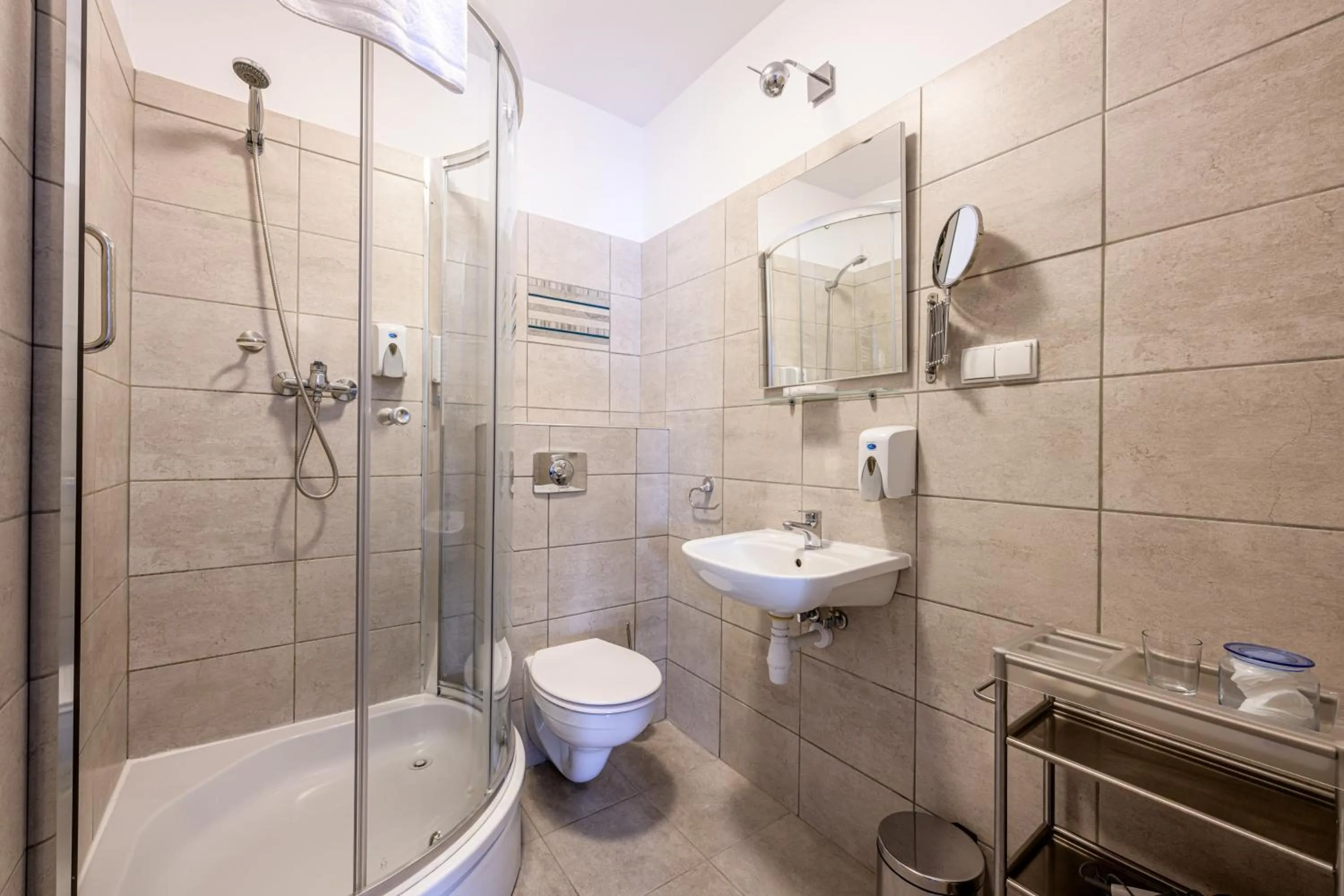 Shower in ON/SET APARTHOTEL