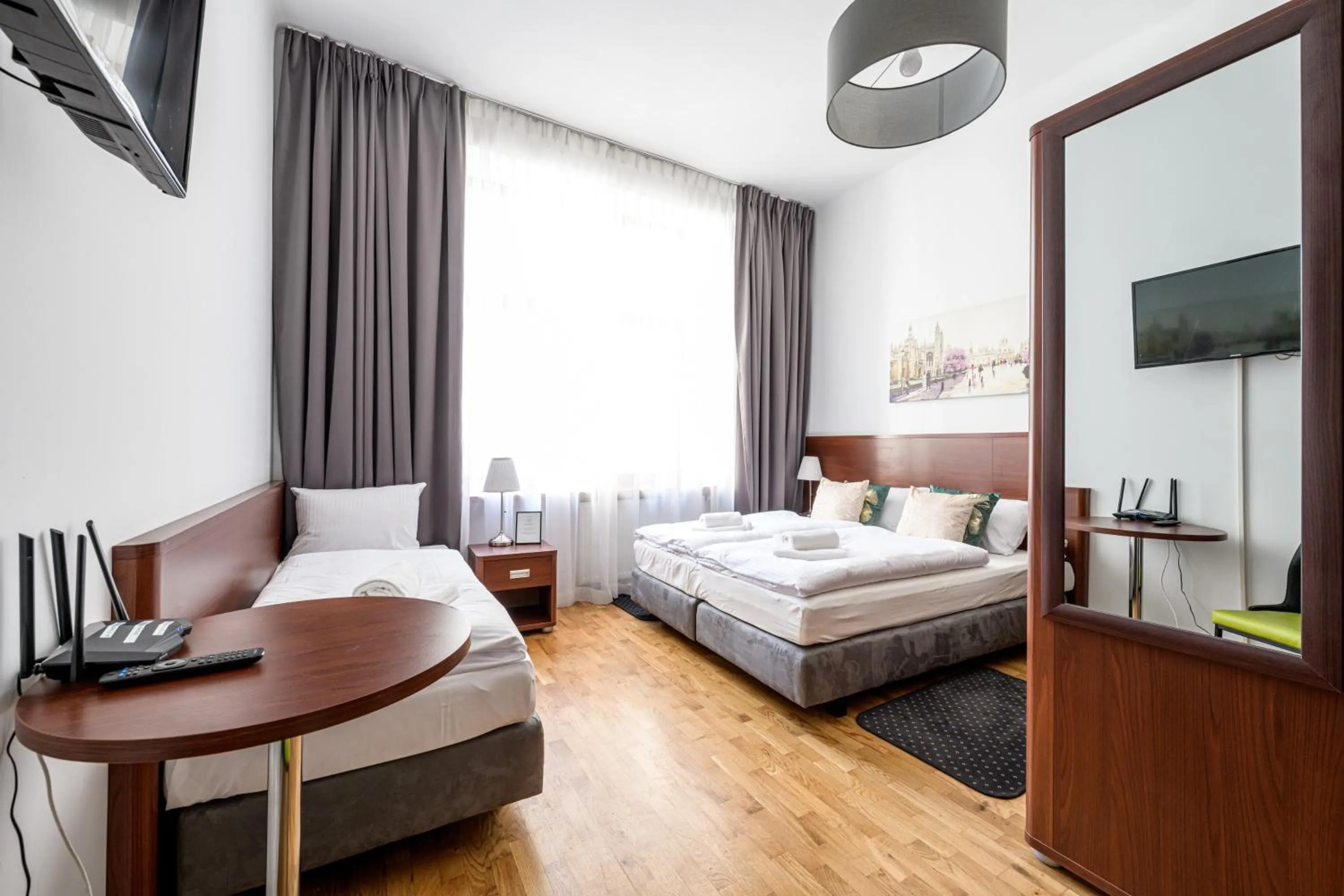 Bed in ON/SET APARTHOTEL