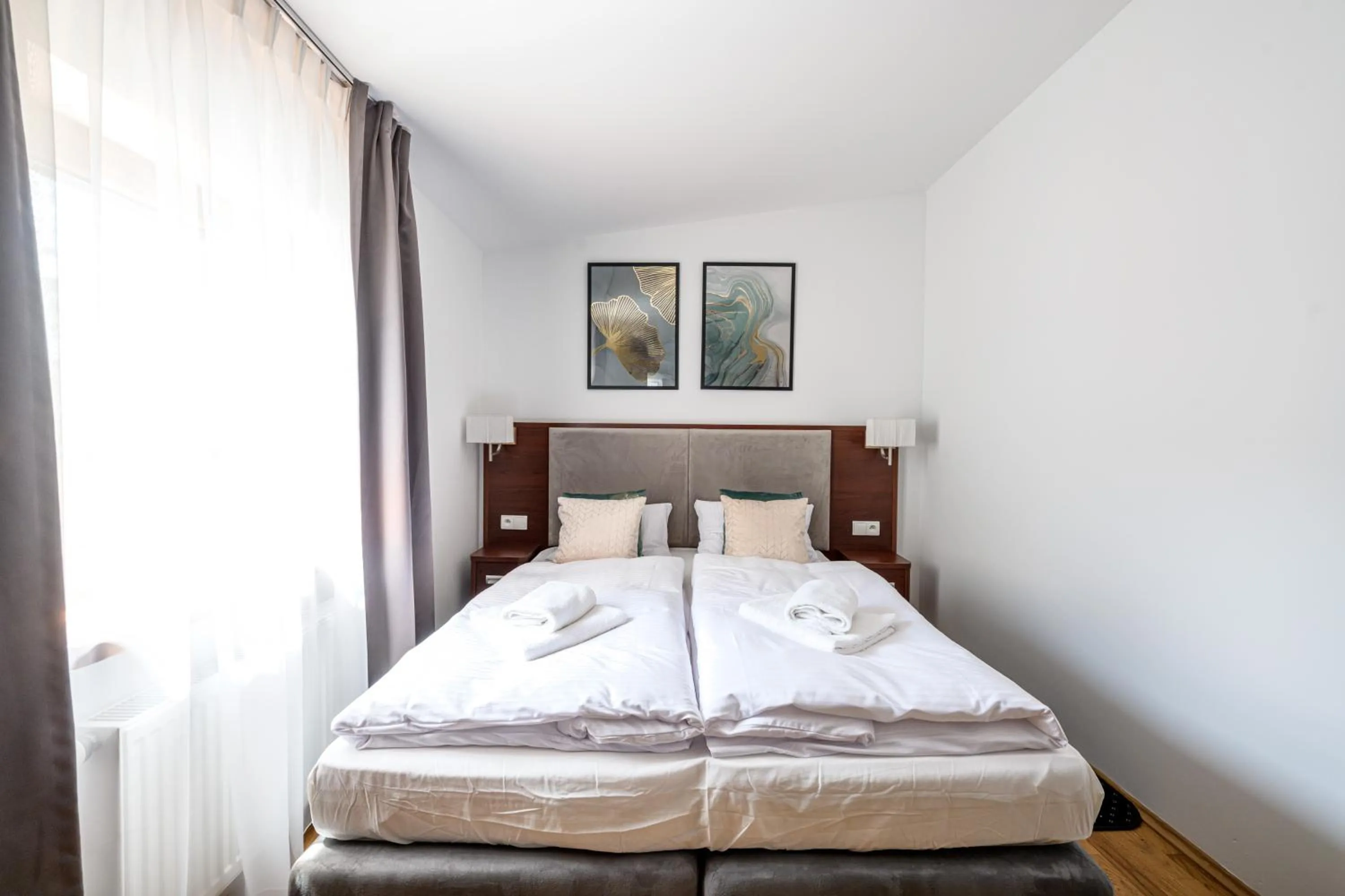 Bed in ON/SET APARTHOTEL