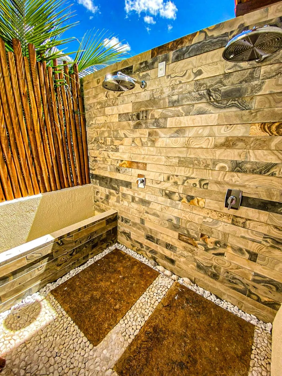 Shower in Pousada Luna - D3 Experience - Preá, CE