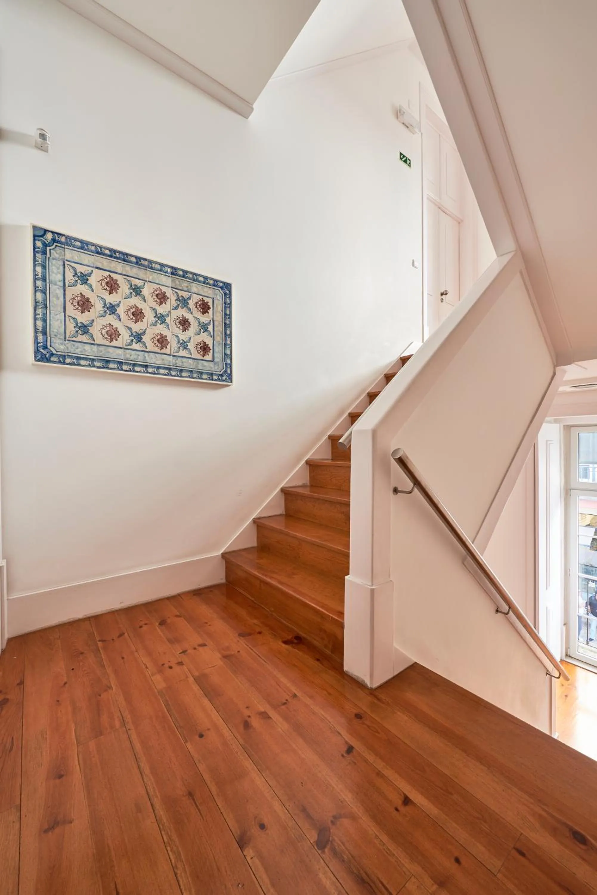 Facade/entrance in Lisbon Five Stars Apartments São Paulo 55