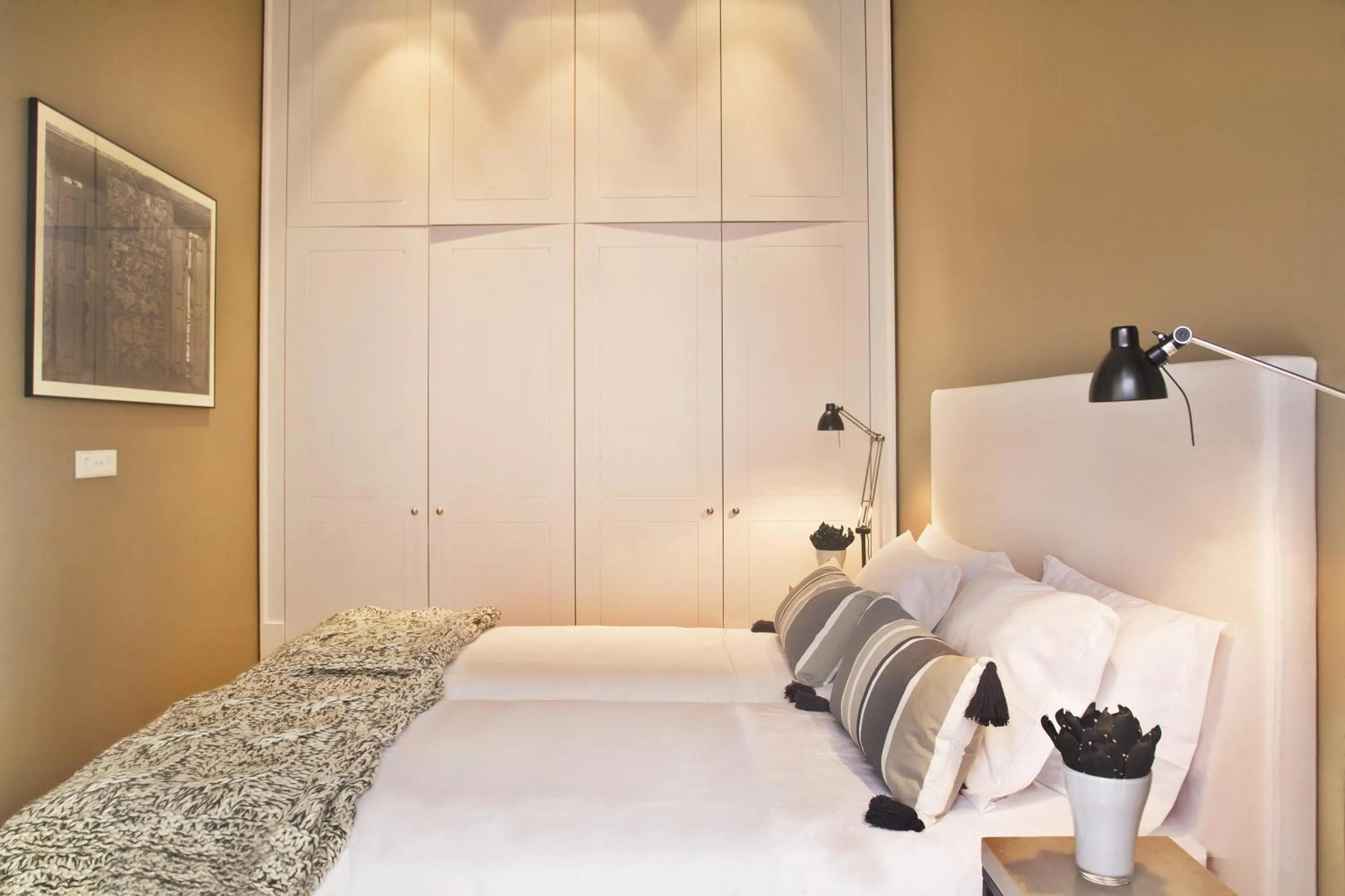 Bedroom, Bed in Lisbon Five Stars Apartments São Paulo 55