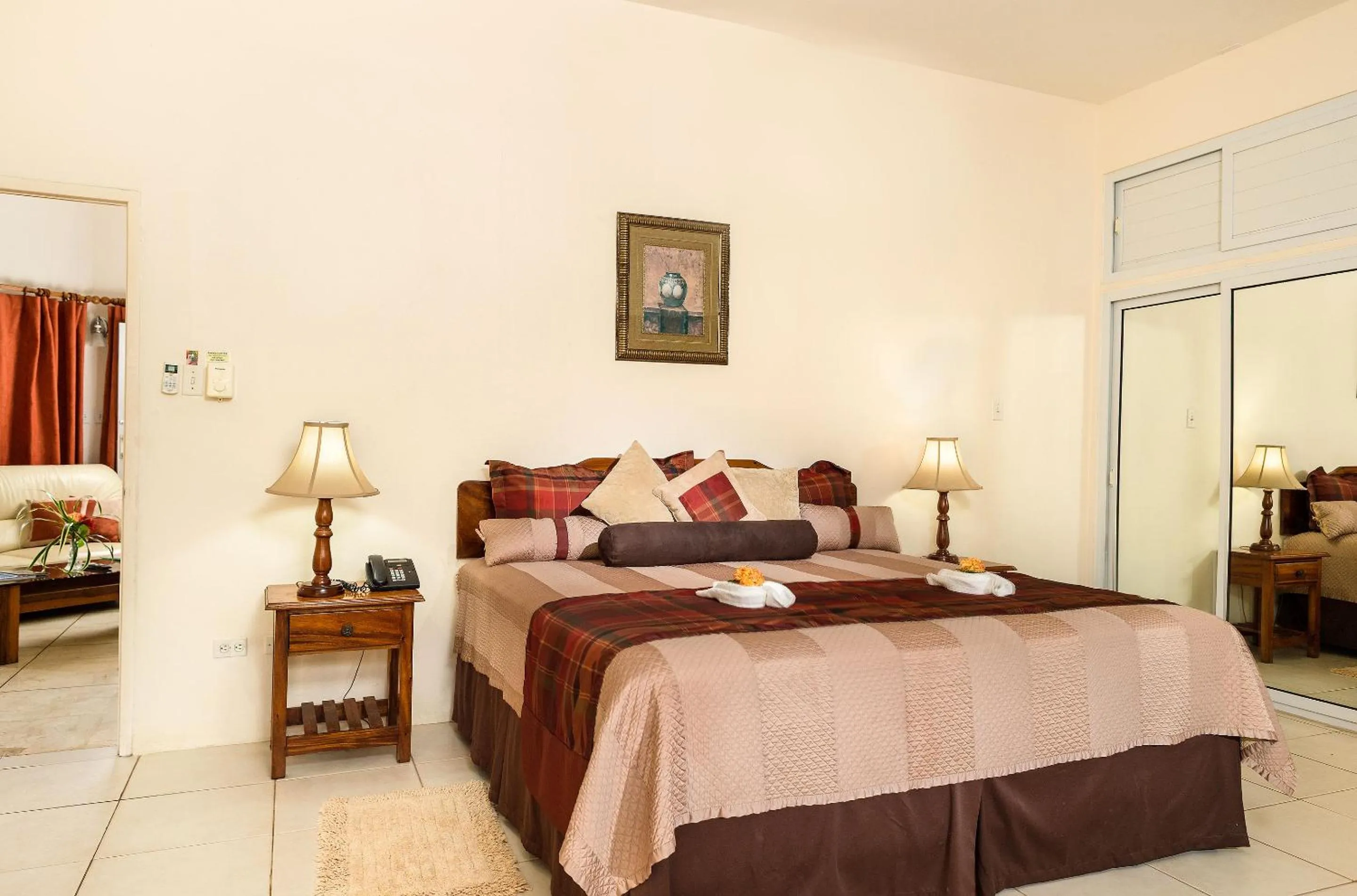 Bedroom, Bed in Rondel Village