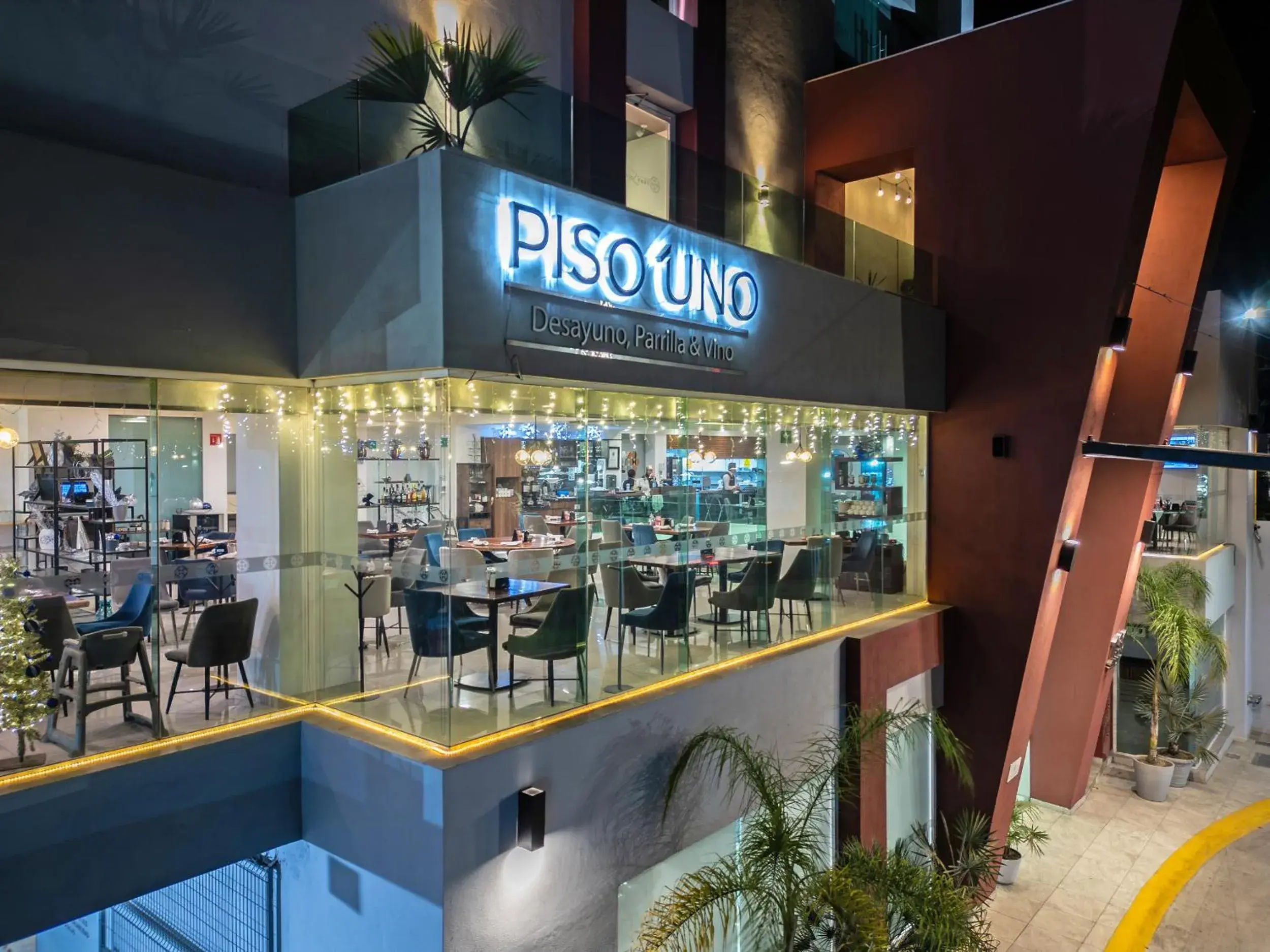 Restaurant/places to eat in Hotel Fray Select Restaurant/places to eat in Hotel Fray Select