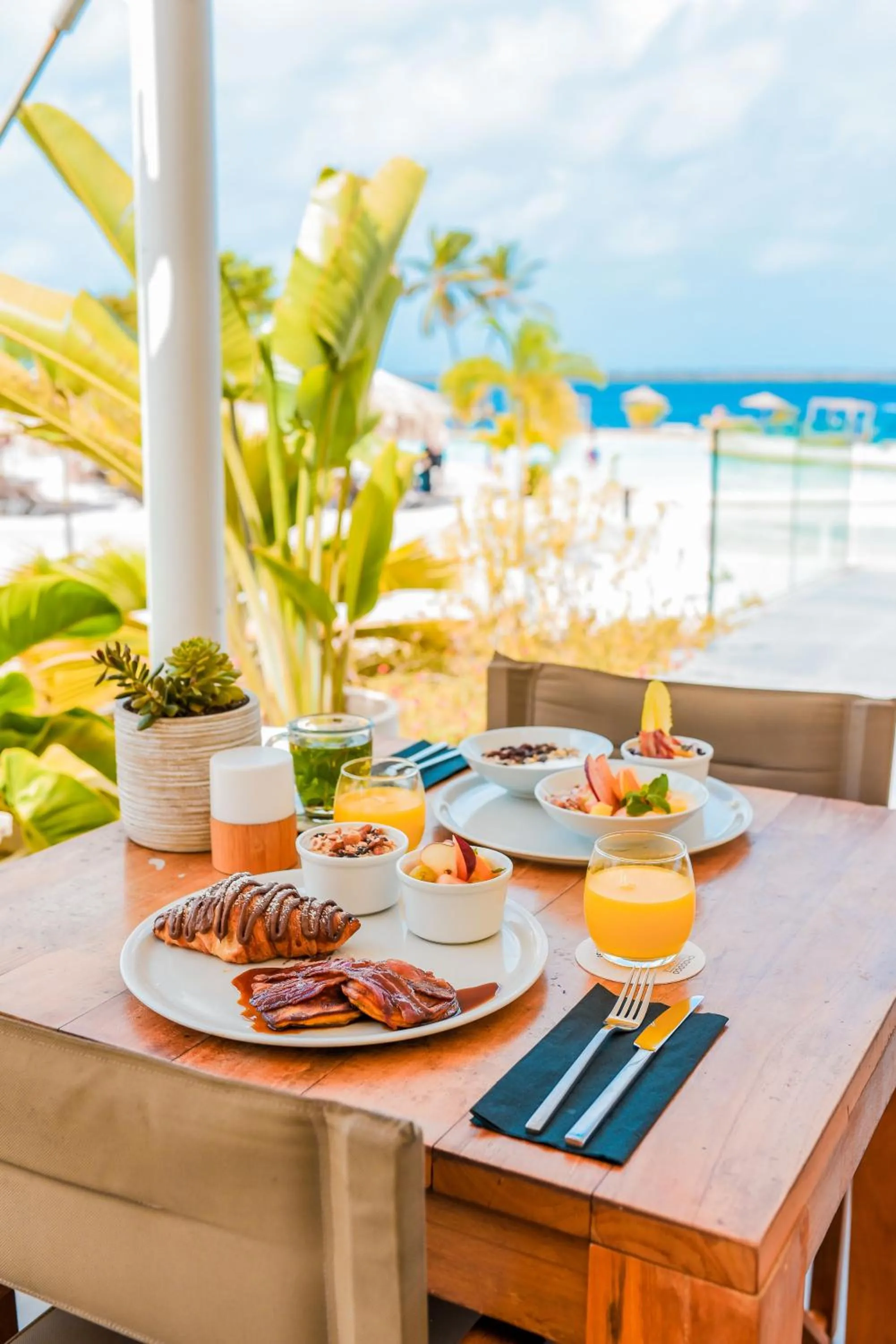 Restaurant/places to eat in Chogogo Dive & Beach Resort Bonaire