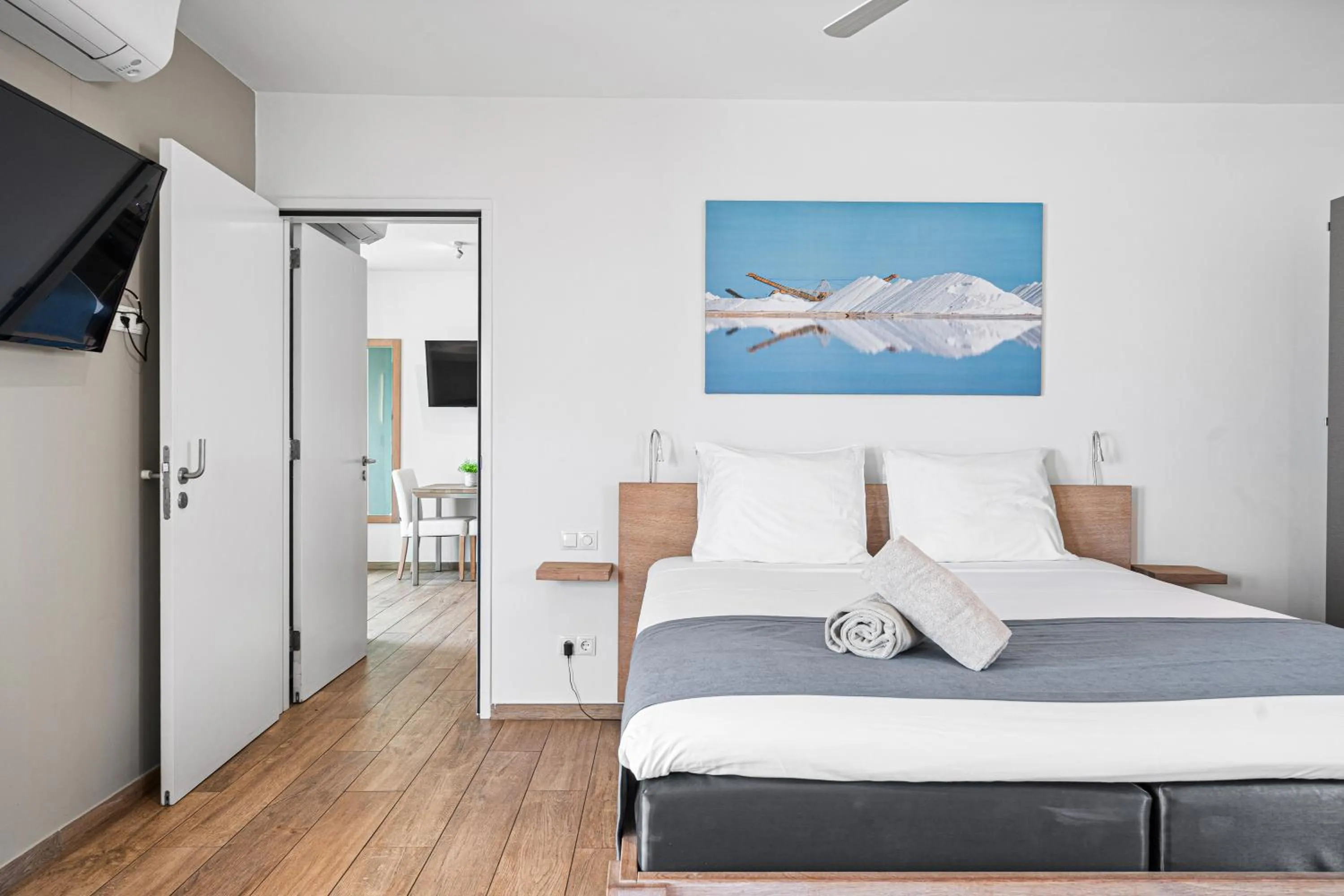 Bed in Chogogo Dive & Beach Resort Bonaire