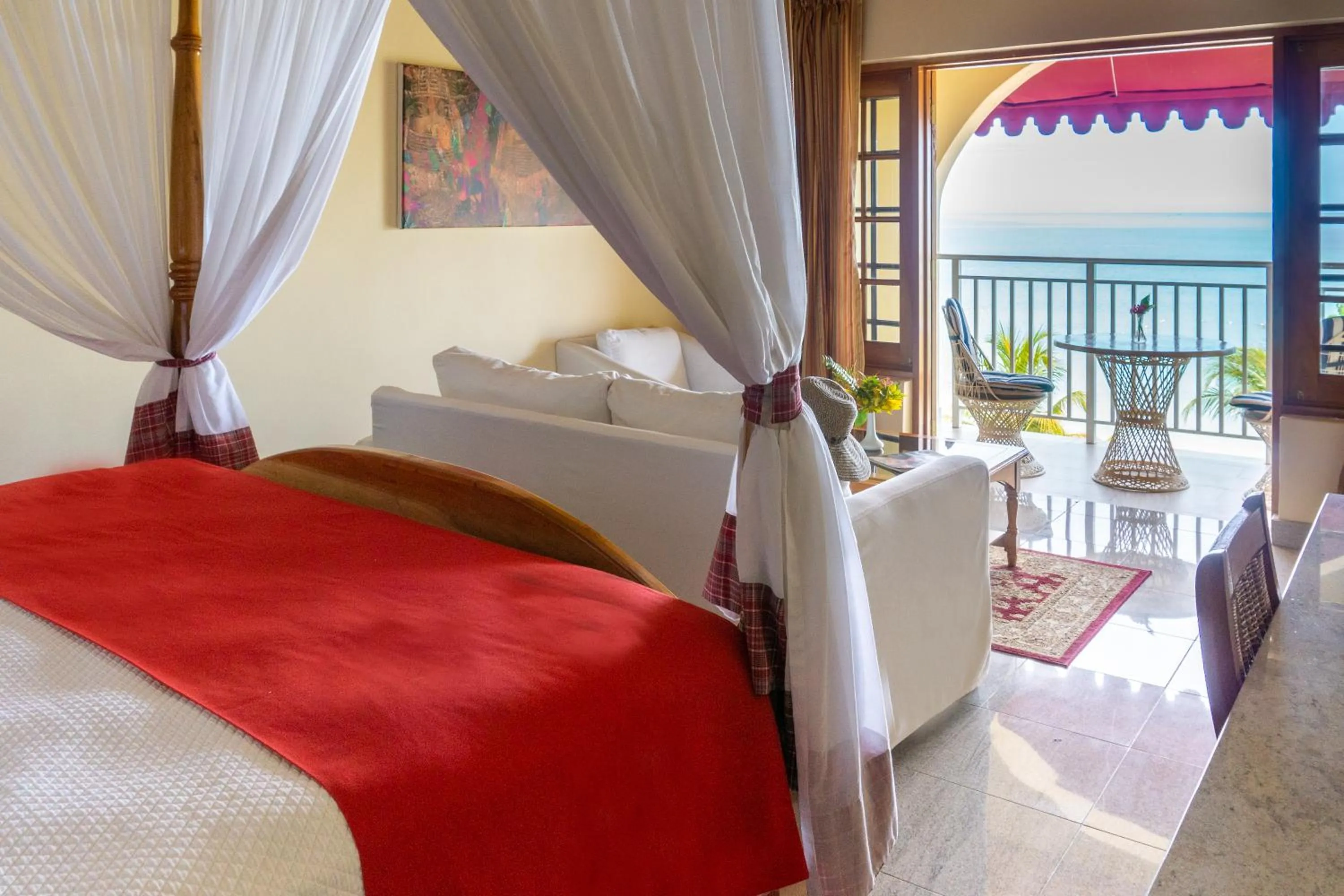 Bedroom, Bed in Charela Inn